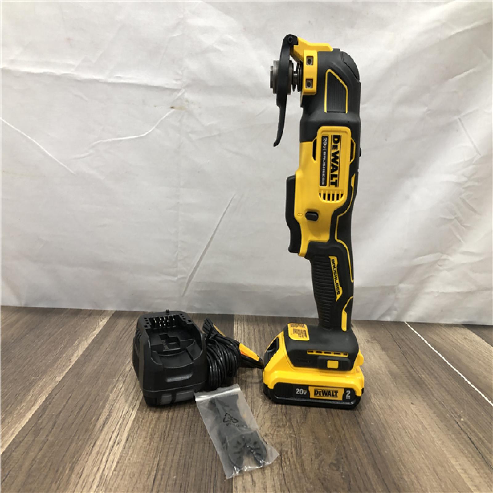 AS-IS DEWALT ATOMIC 20V MAX Cordless Brushless Oscillating Multi Tool with