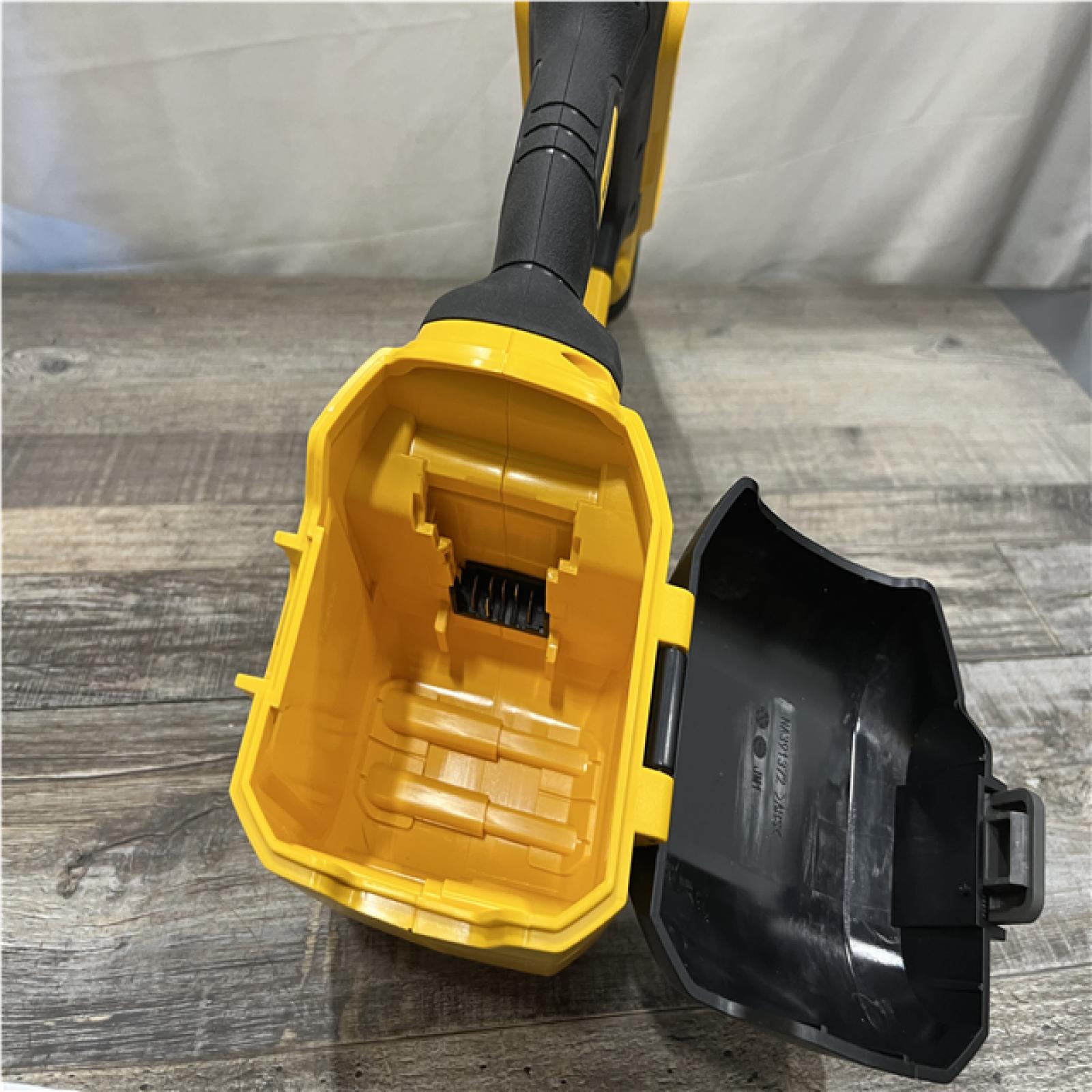 AS-IS DEWALT FLEXVOLT 60V MAX 1000 PSI 1.0 GPM Cold Water Cordless Power Cleaner (Tool Only)