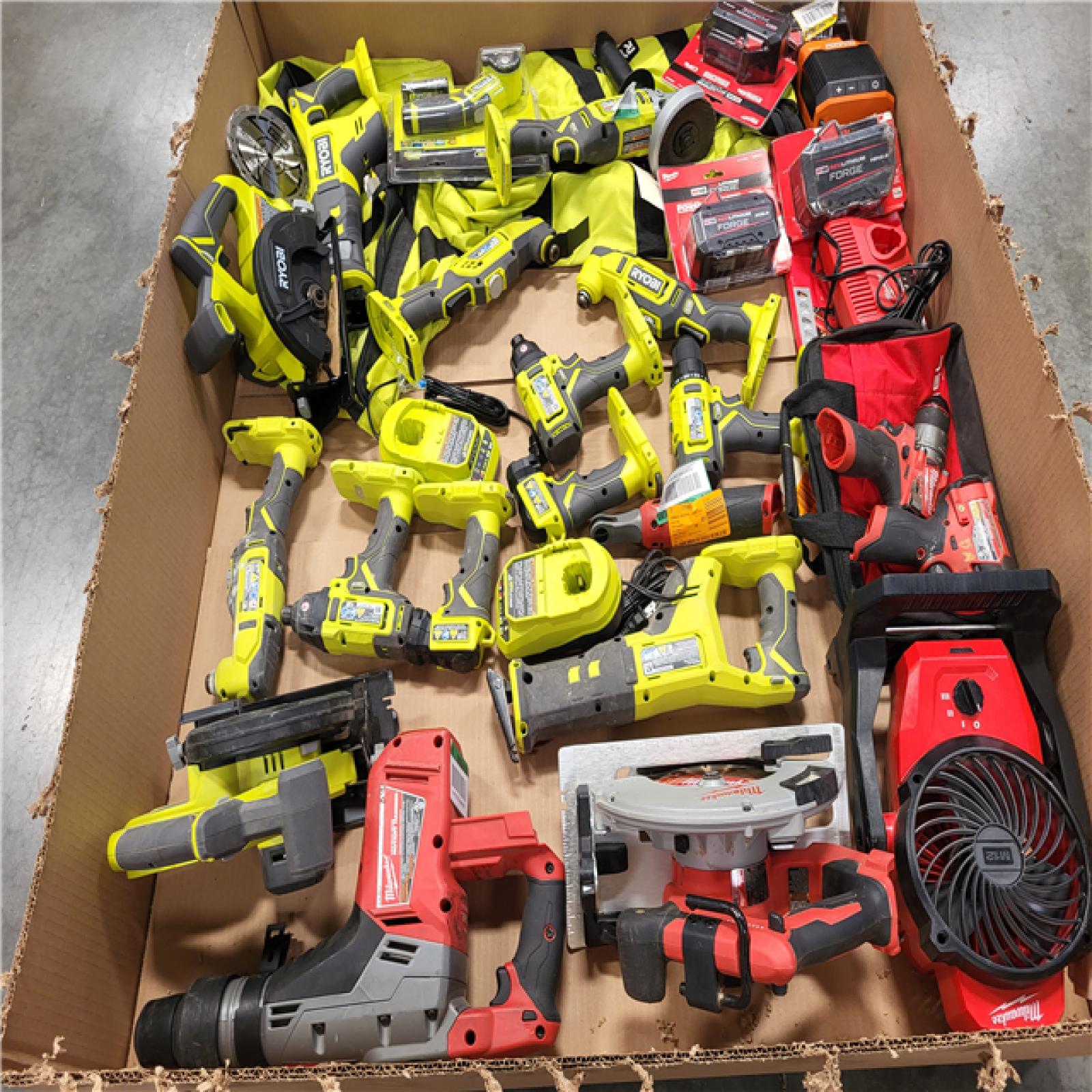 CALIFORNIA AS-IS TOOL PALLET