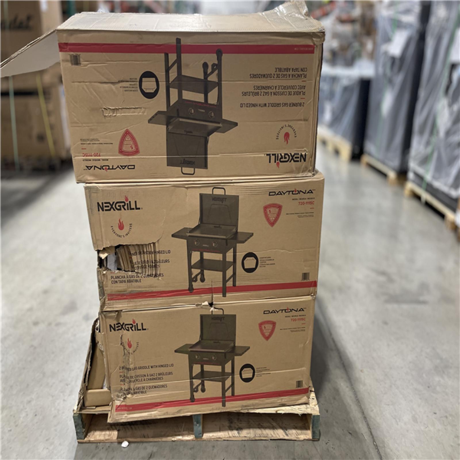 DALLAS LOCATION - Nexgrill Daytona 2 Burner Propane Gas Griddle in Black with PVC Cover PALLET-(6 UNITS)