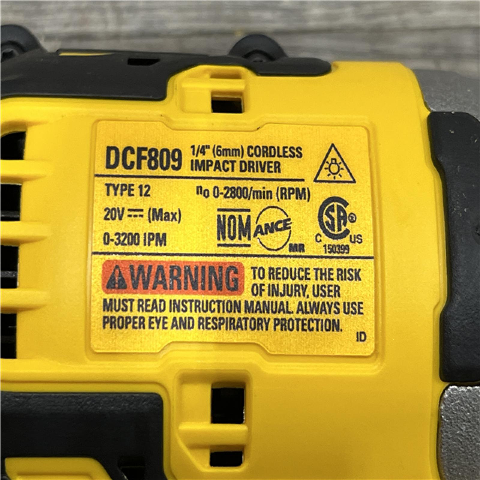 AS-IS DEWALT ATOMIC 20-Volt MAX Lithium-Ion Cordless Combo Kit
