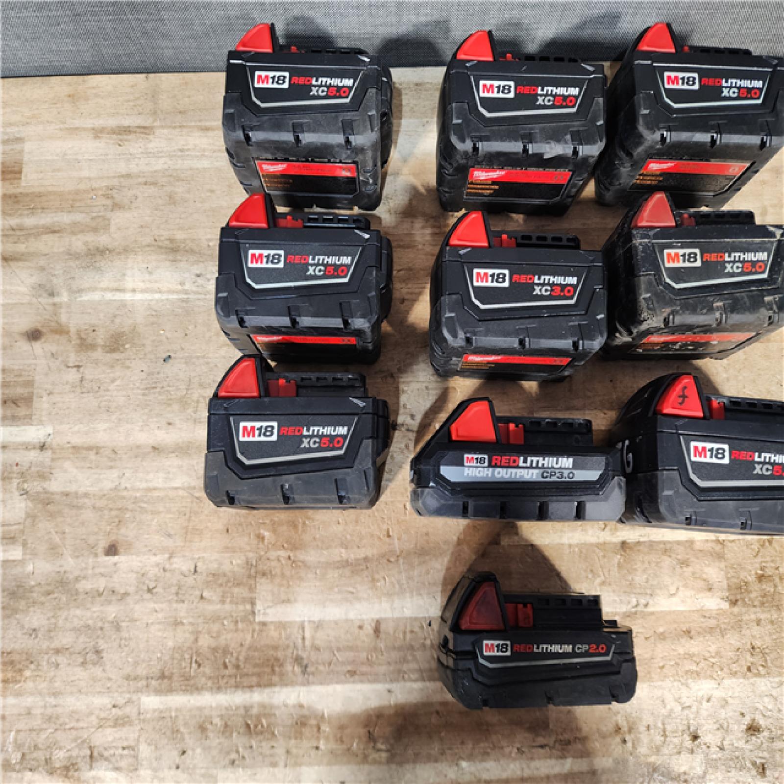 HOUSTON LOCATION - AS - IS MILWAUKEE BATTERY PACK QTY - 10