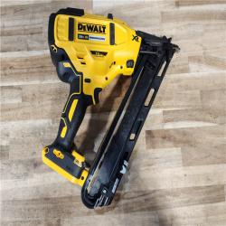 HOUSTON LOCATION - AS-IS DEWALT 20V MAX XR Lithium-Ion Cordless 2-1/2 in. 15-Gauge Finish Nailer Kit