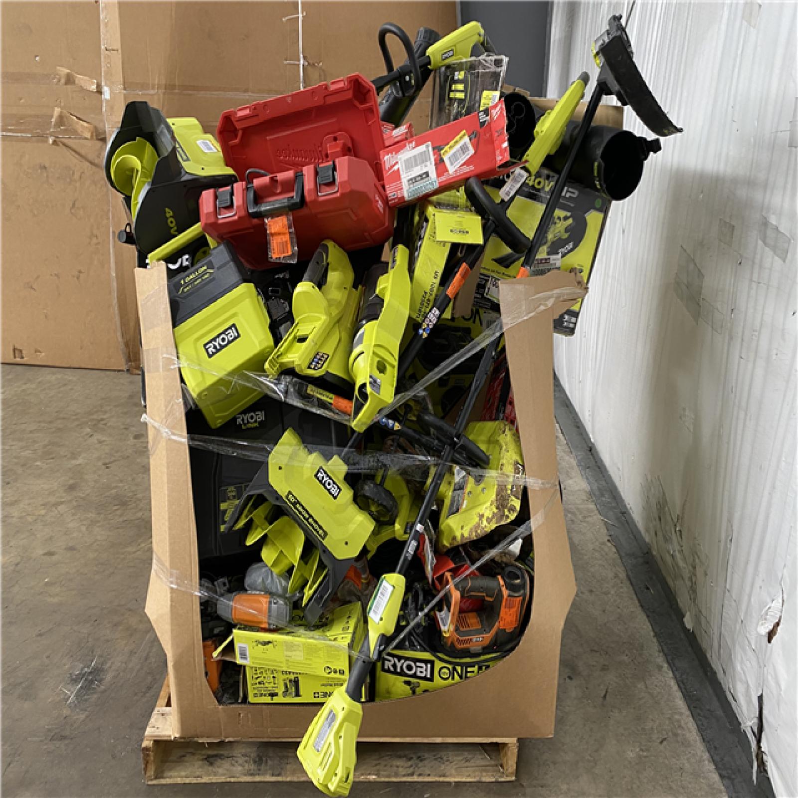 Houston Location AS IS - Tool Pallet