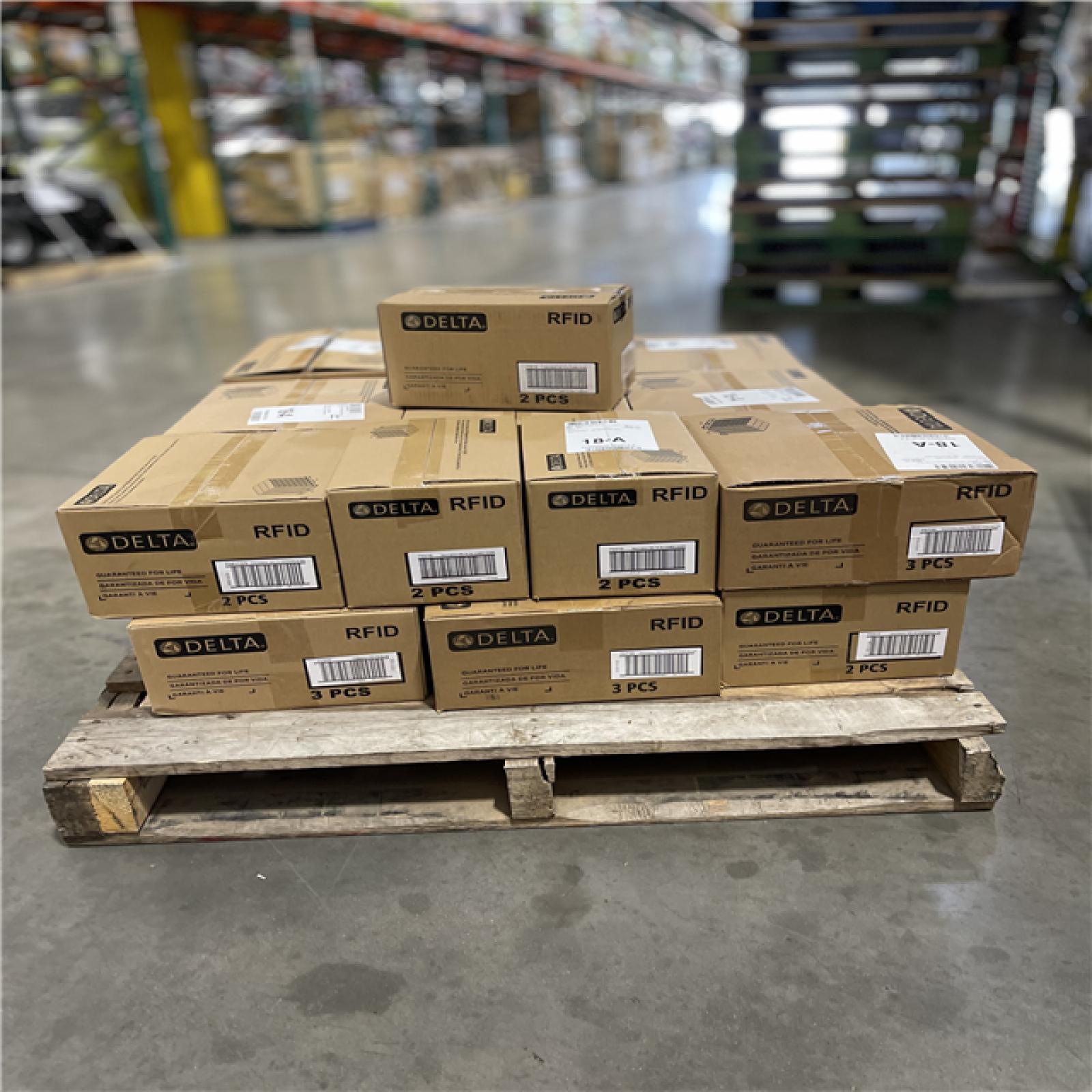 DALLAS LOCATION- DELTA SHOWER HEAD MIXED PALLET