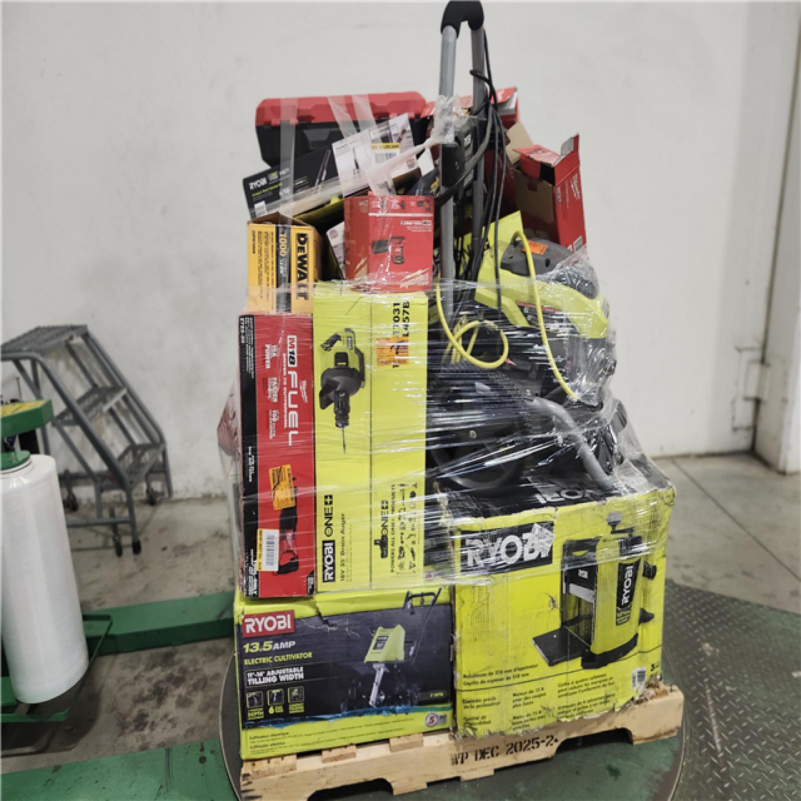 Dallas Location - As-Is Tool Pallet