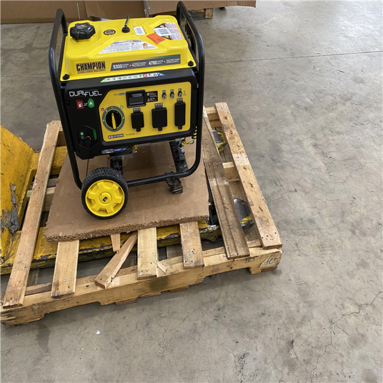 Houston Location - AS-IS Outdoor Power Equipment