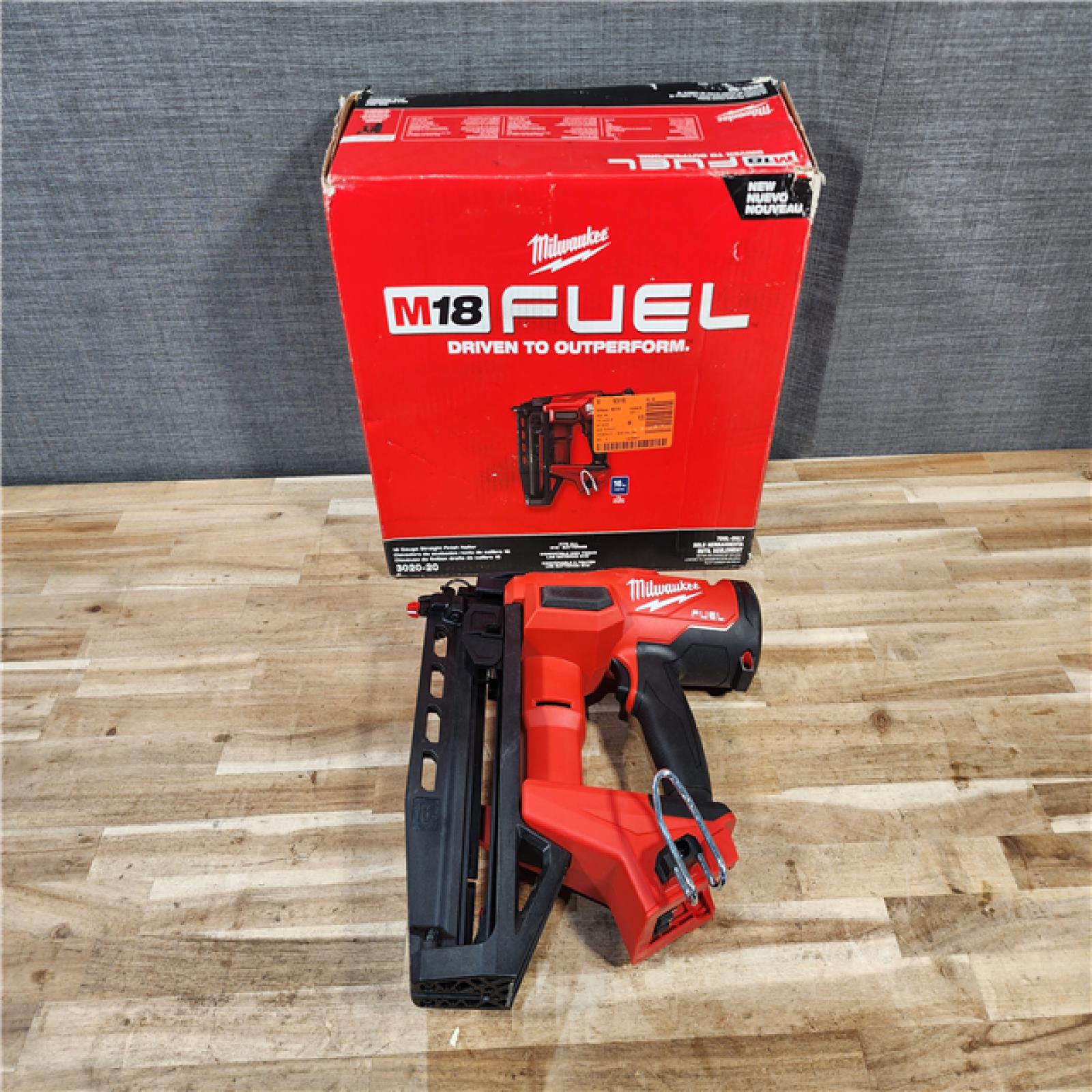 HOUSTON LOCATION - AS-IS (APPEARS LIKE NEW) Milwaukee FUEL 18-Volt Lithium-Ion Brushless Cordless Gen ll 16-Gauge Straight Finish Nailer (Tool Only)