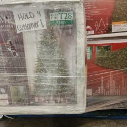 Phoenix AS-IS Christmas Pallet