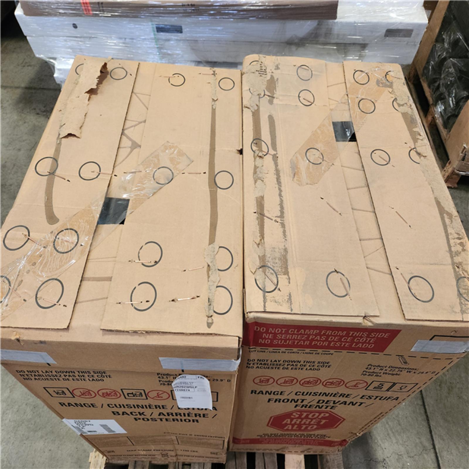 Phoenix Location 2 NEW Danby 20? Wide Gas Range in White