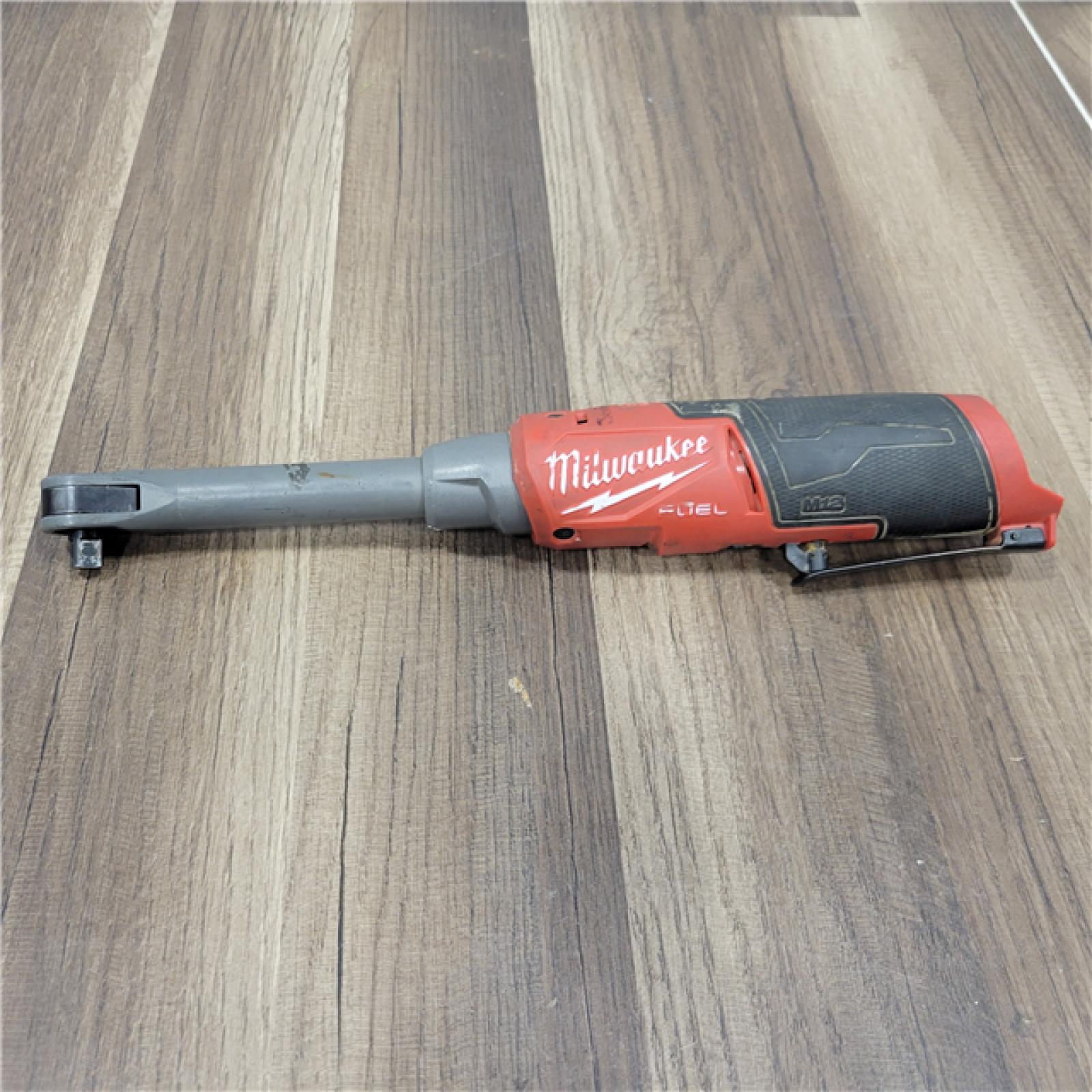 AS-IS  Milwaukee 2569-20 12V Cordless 3/8  Extended Reach High Speed Ratchet (Tool Only)