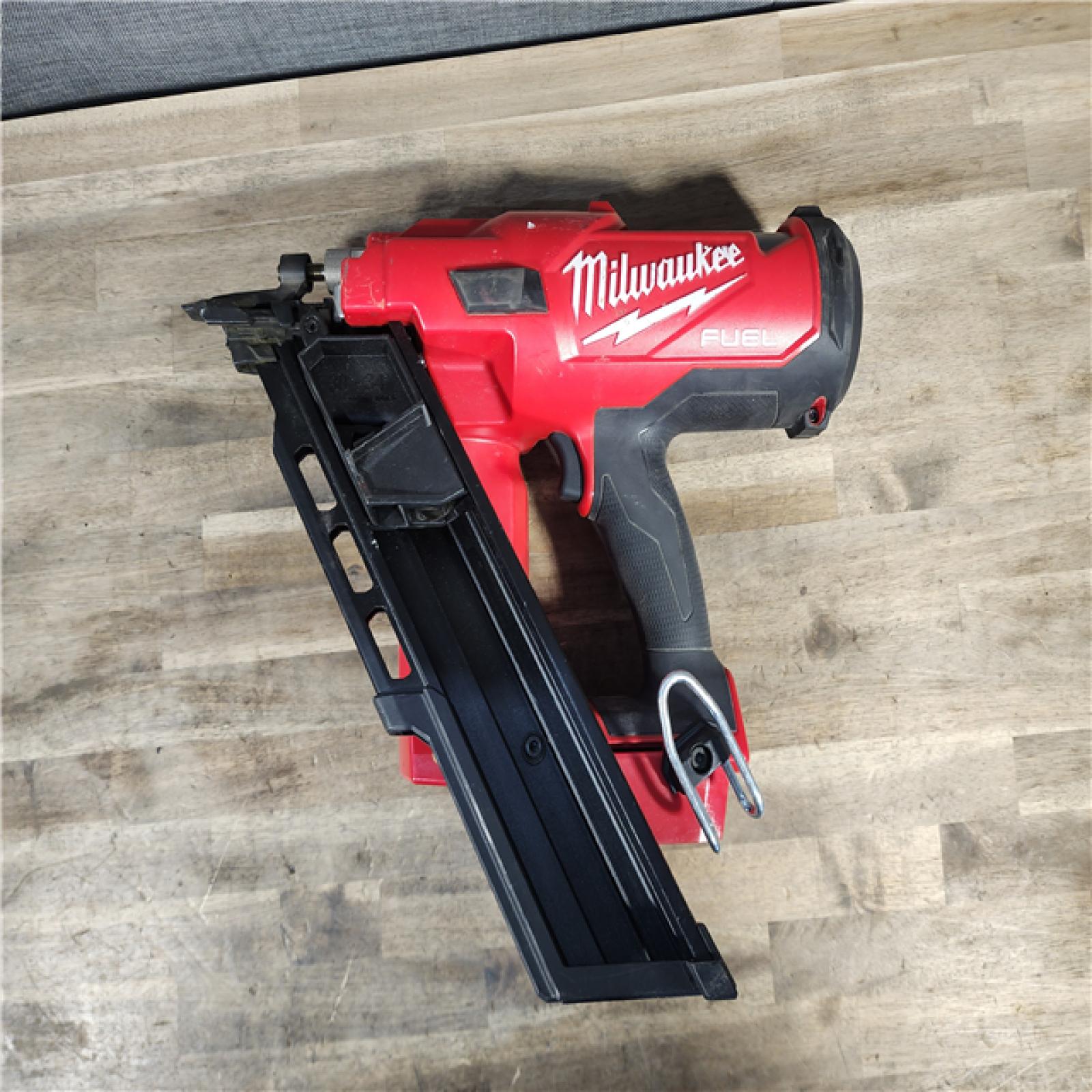 HOUSTON LOCATION - AS-IS (2) M18 FUEL 3-1/2 in. 18-Volt 30-Degree Lithium-Ion Brushless Cordless Framing Nailer (Tool-Only)