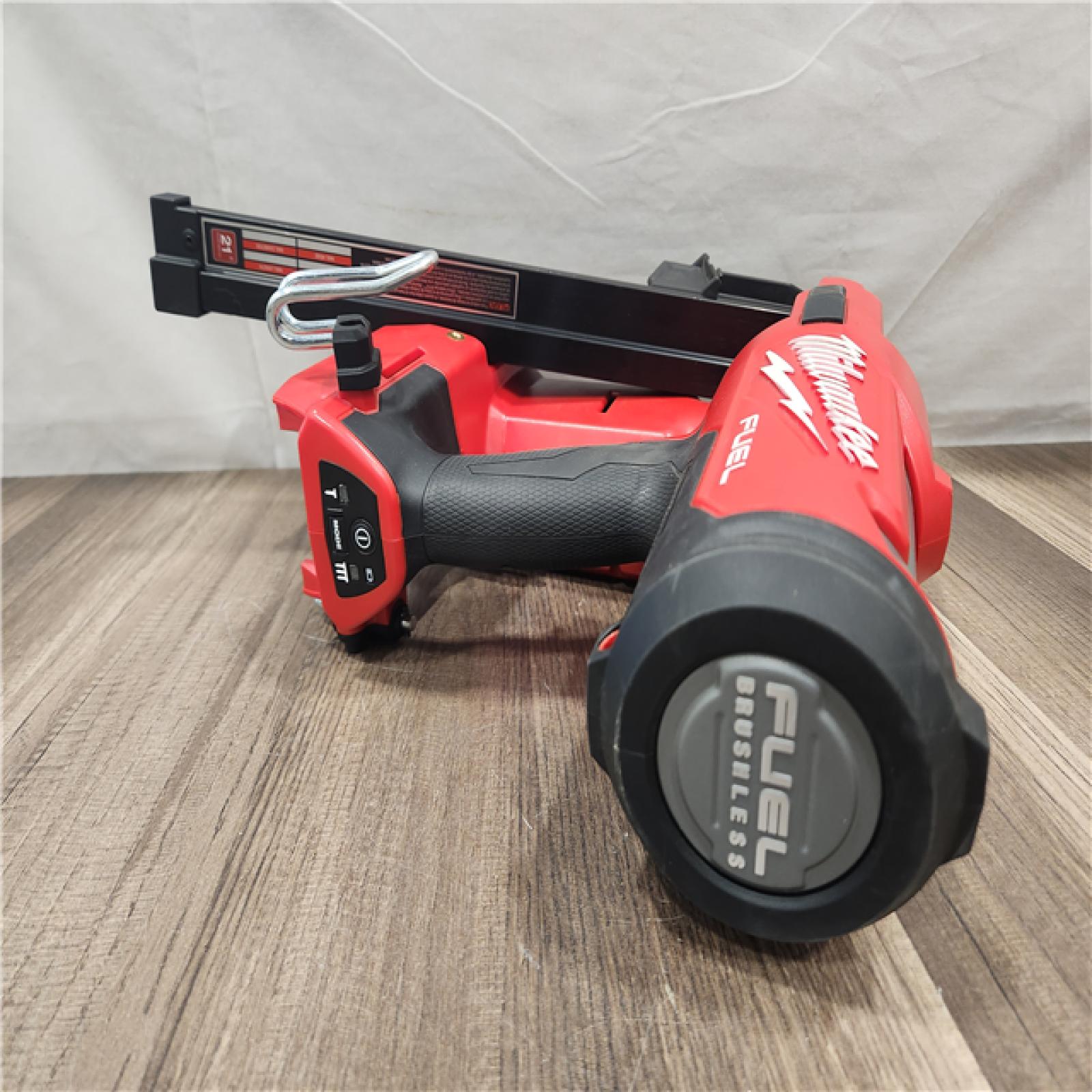 AS-IS- Milwaukee M18 FUEL 3-1/2 in. 18V 21-Degree Lithium-Ion Brushless Cordless Framing Nailer (Tool-Only)