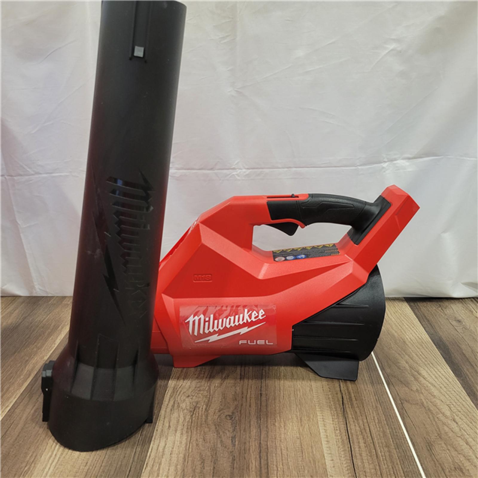 AS-IS Milwaukee  M18 FUEL 120 MPH 500 CFM 18V Lithium-Ion Brushless Cordless Handheld Blower (Tool-Only)