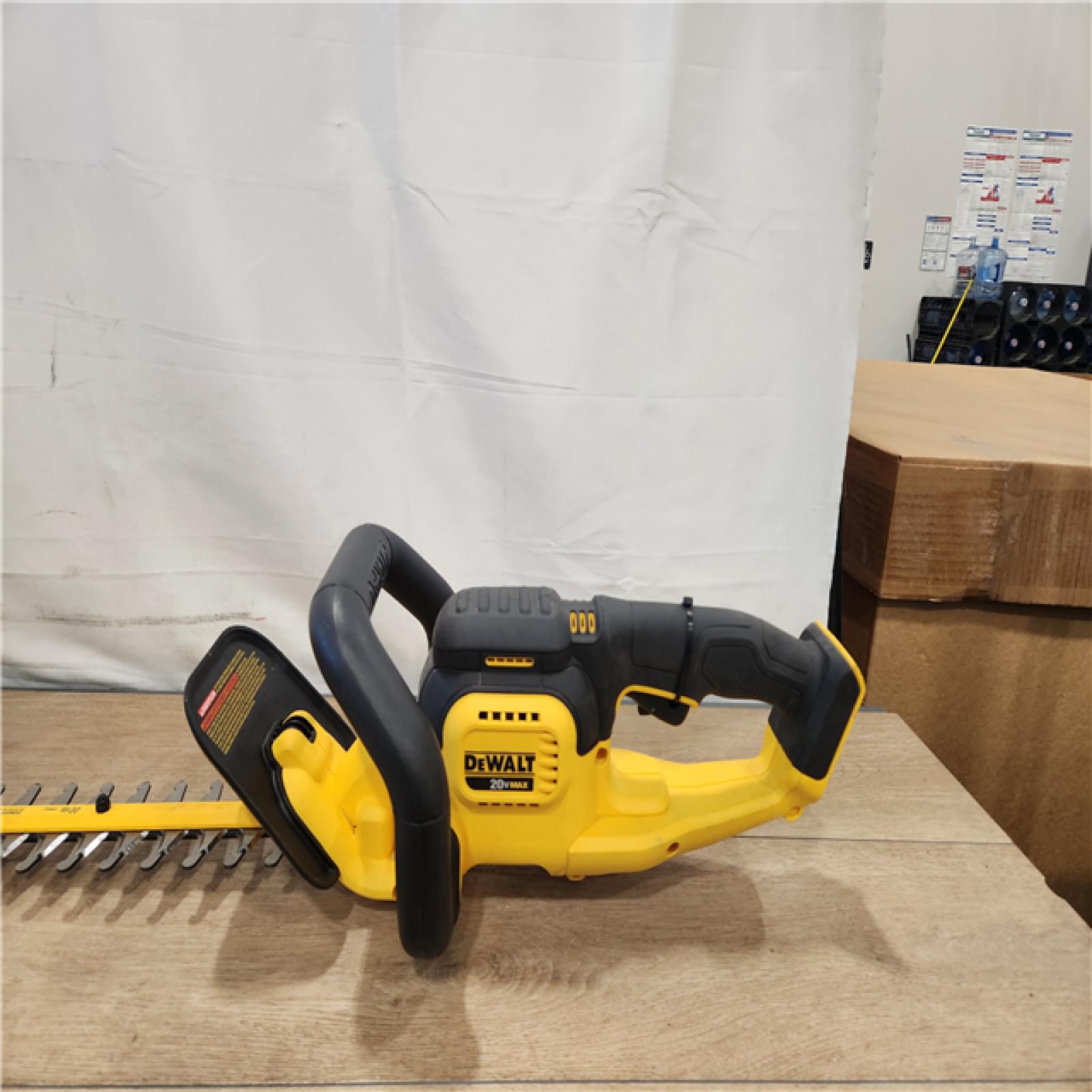 AS-IS- DEWALT ATOMIC 20-Volt MAX Lithium-Ion Cordless Combo (2-Tool) Kit