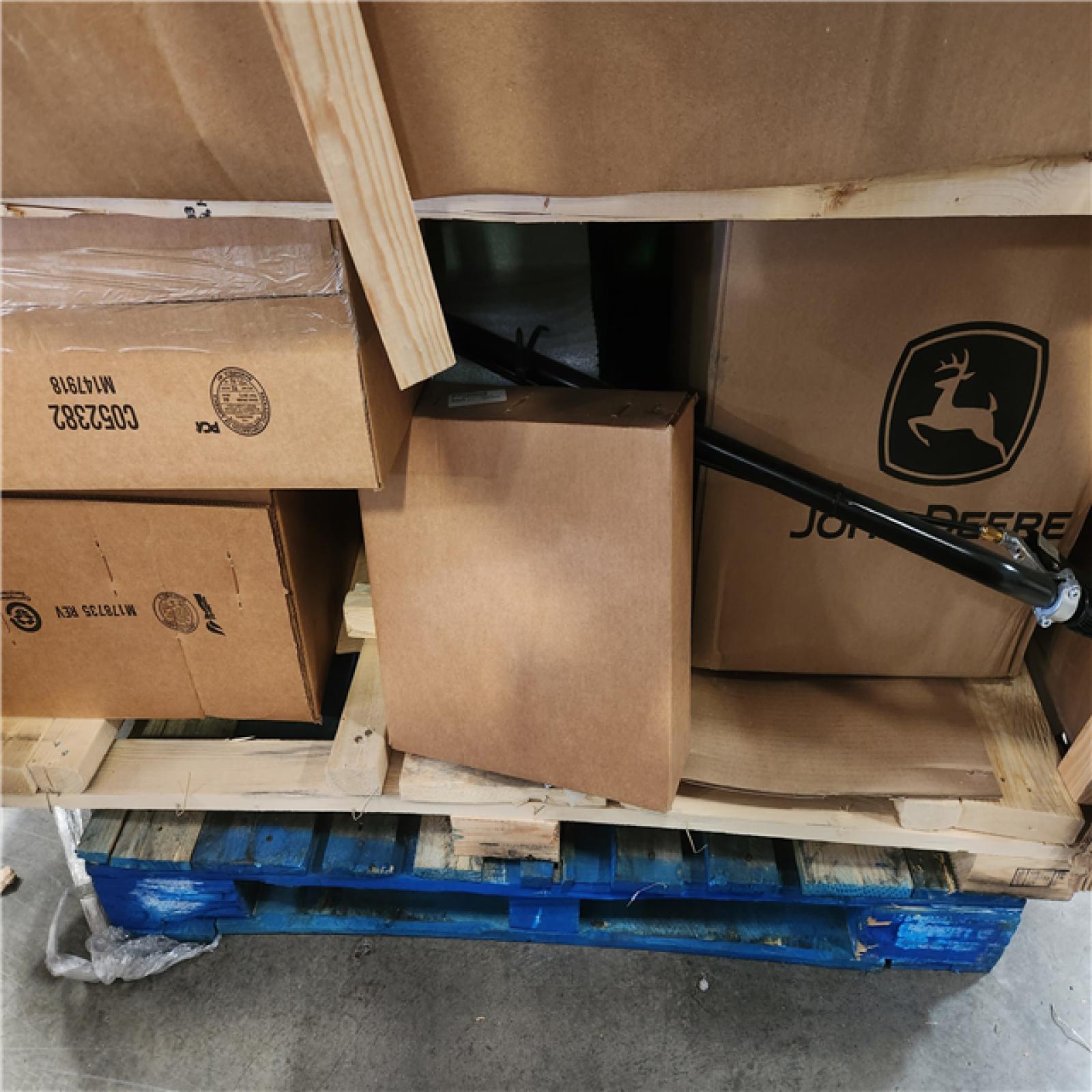 Phoenix NEW John Deere 44 in. Two-Stage Snow Blower Attachment for 100 Series Tractors