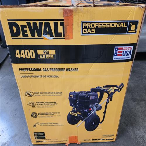 Phoenix NEW DEWALT 4400 PSI 4.0 GPM Cold Water Gas Pressure Washer (No Gun)