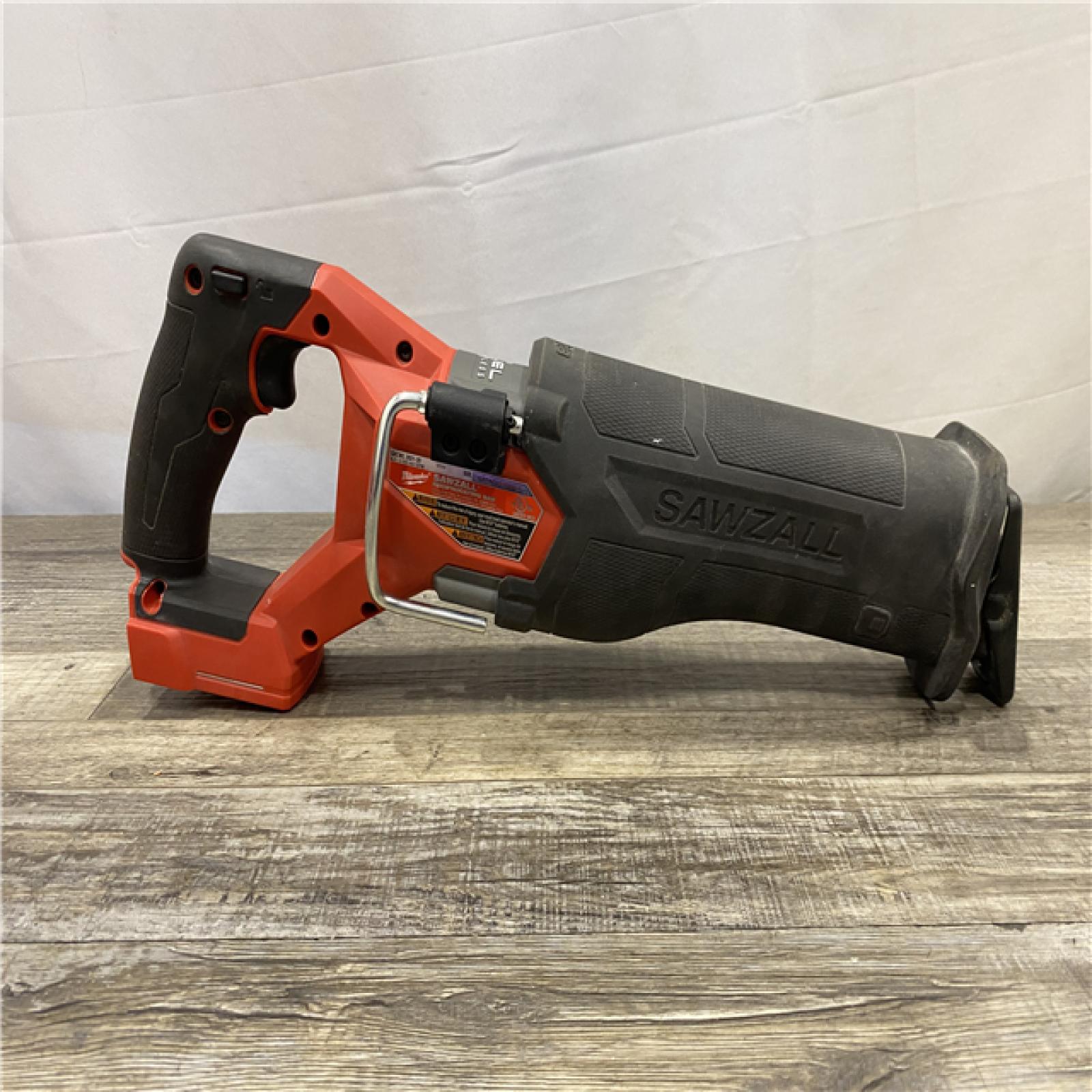 AS-IS Milwaukee FUEL GEN-2 18V Lithium-Ion Brushless Cordless SAWZALL Reciprocating Saw (Tool-Only)