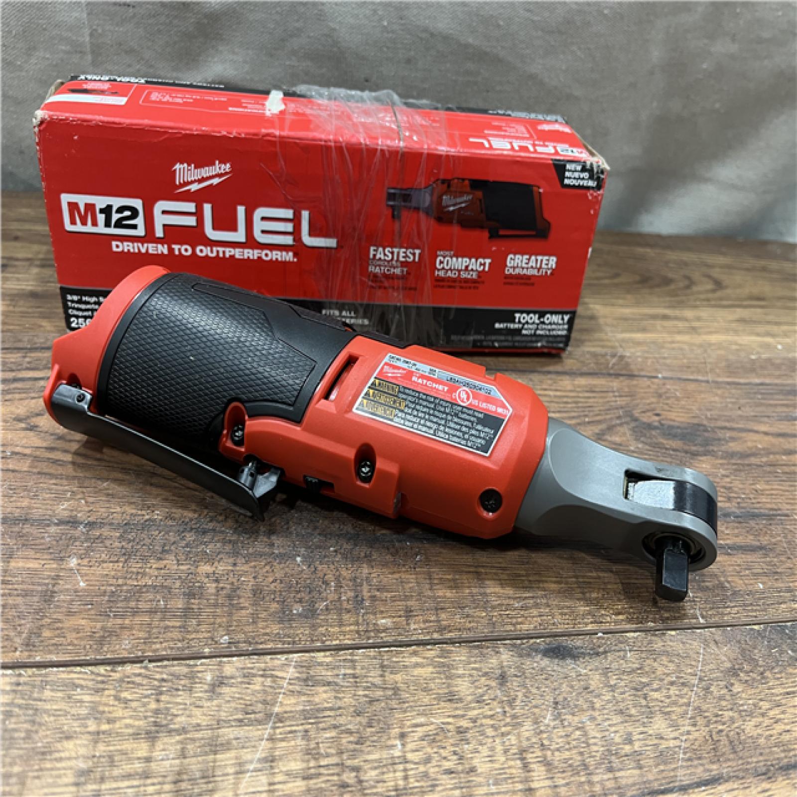 AS-IS Milwaukee 2567-20 M12 FUEL Brushless Lithium-Ion 3/8 in. Cordless High Speed Ratchet (Tool Only)