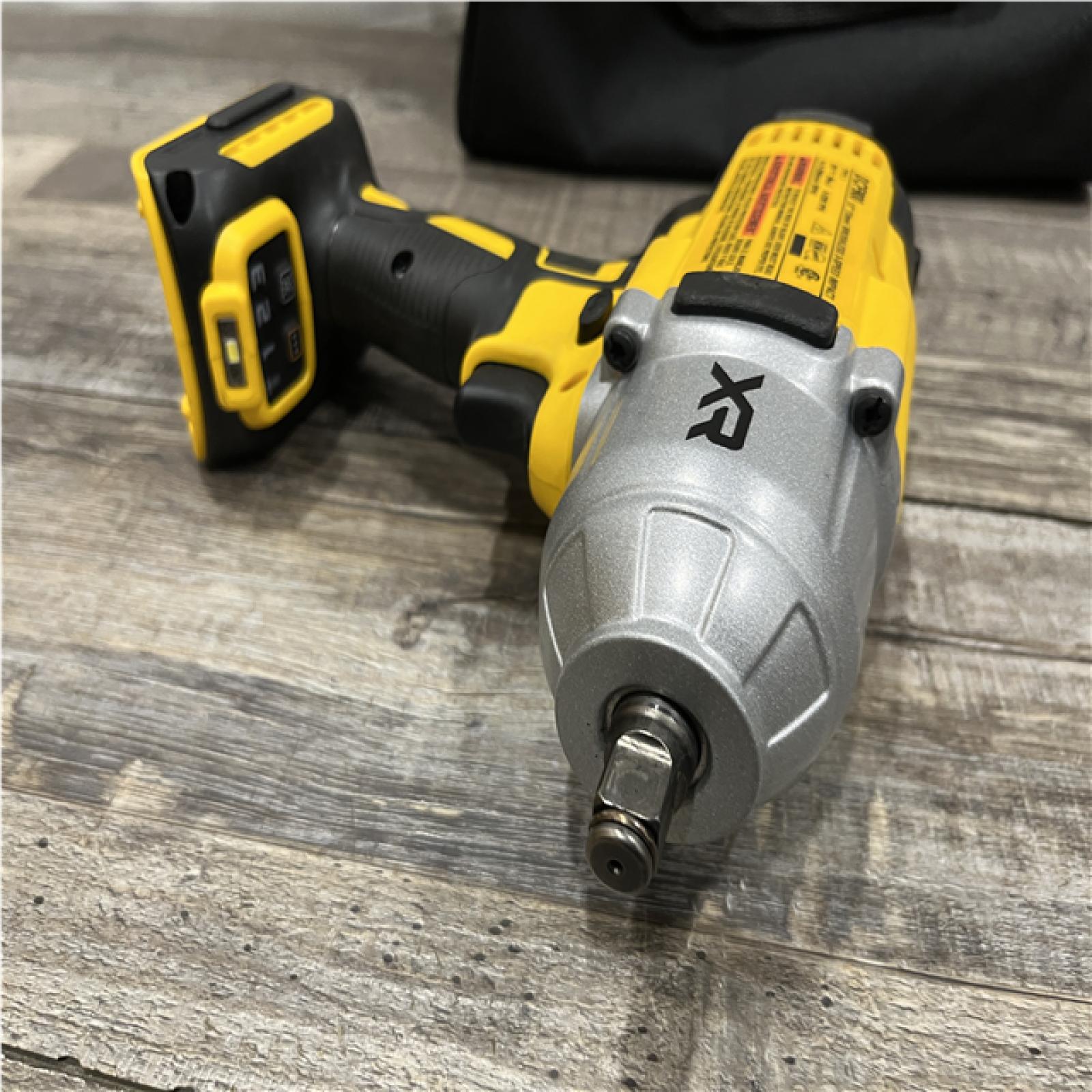 AS-IS DEWALT 20V MAX Lithium-Ion Cordless 1/2 in. Impact Wrench Kit