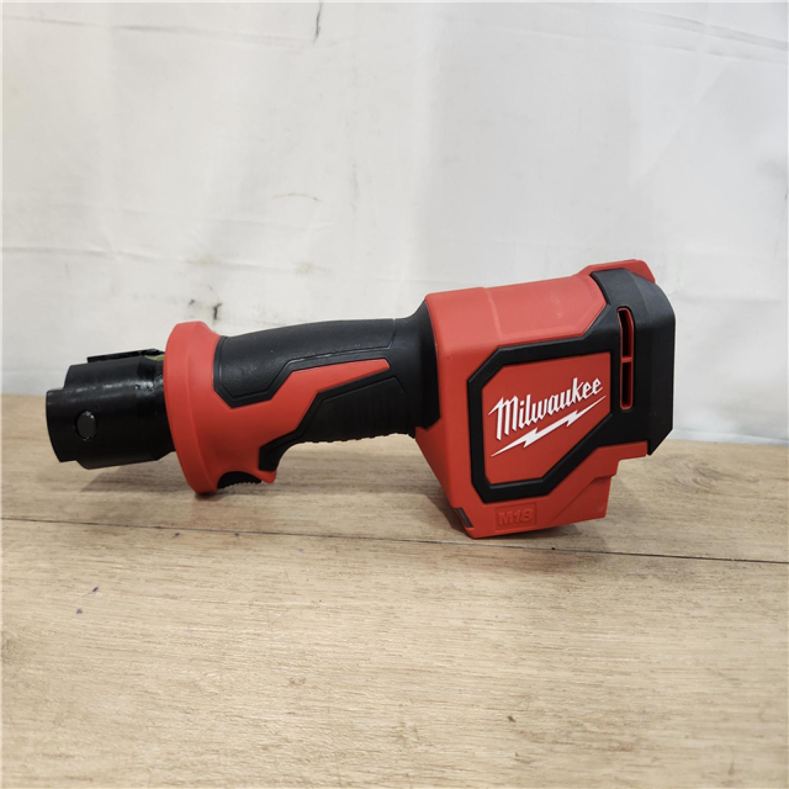 AS-IS- Milwaukee 2674-22P - M18 Short Throw Press Tool Kit - Viega PureFlow & T.