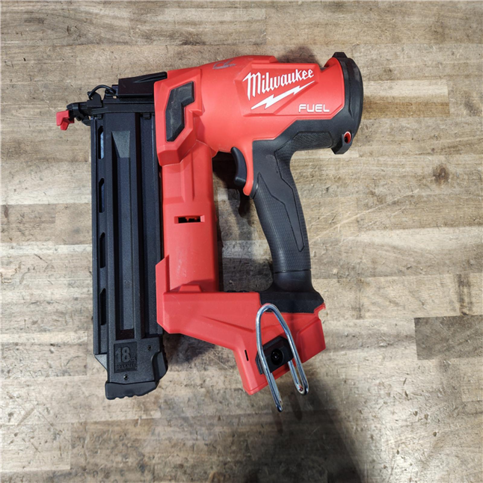 HOUSTON LOCATION - AS-IS Milwaukee M18 Fuel 18V Brushless 18-Gauge Brad Nailer 2746-20 (Bare Tool)
