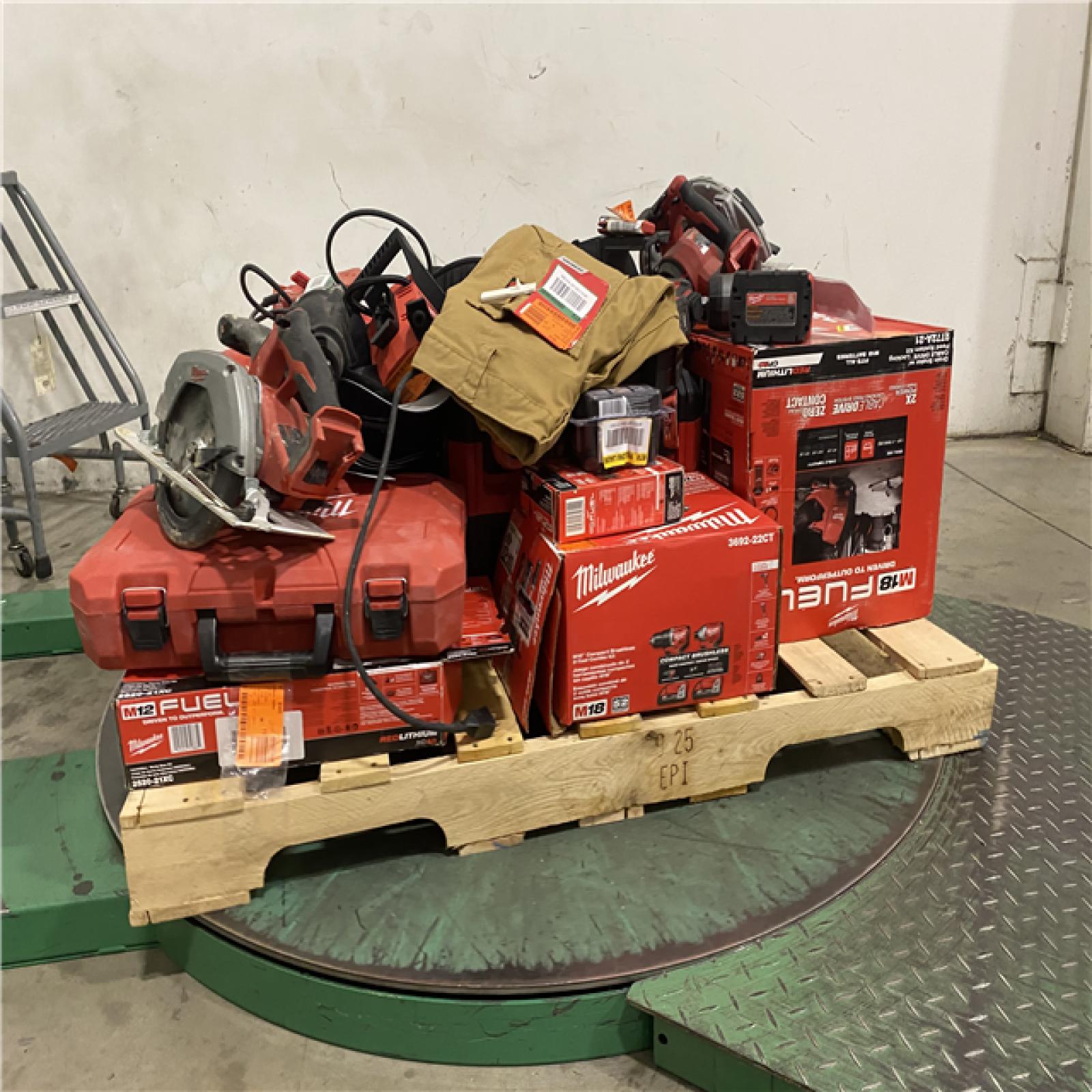 Dallas Location - As-Is MILWAUKEE Tool Pallet