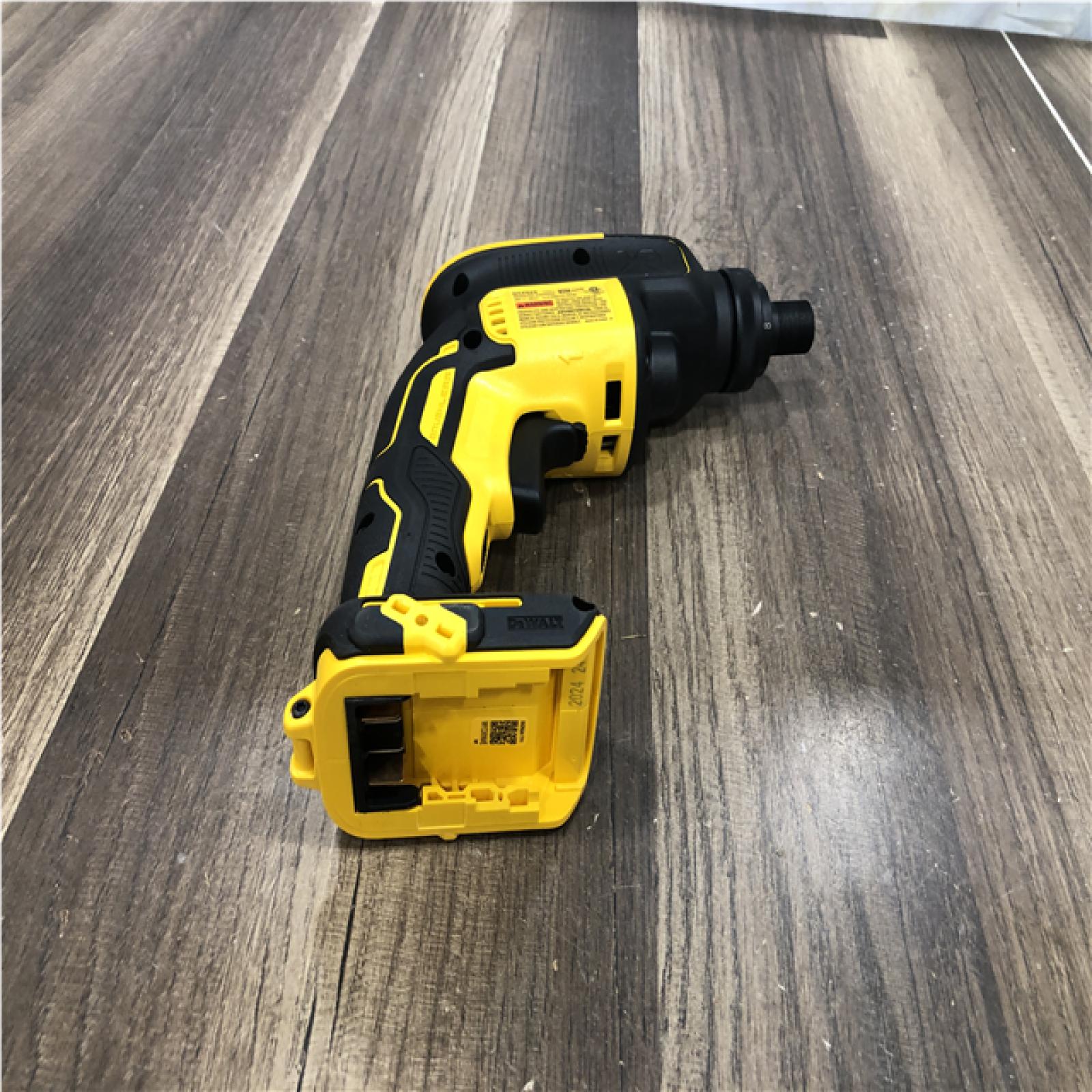 AS-IS DEWALT 20V MAX XR Cordless Brushless Drywall Screw Gun Threaded Clutch Housing (Tool Only)