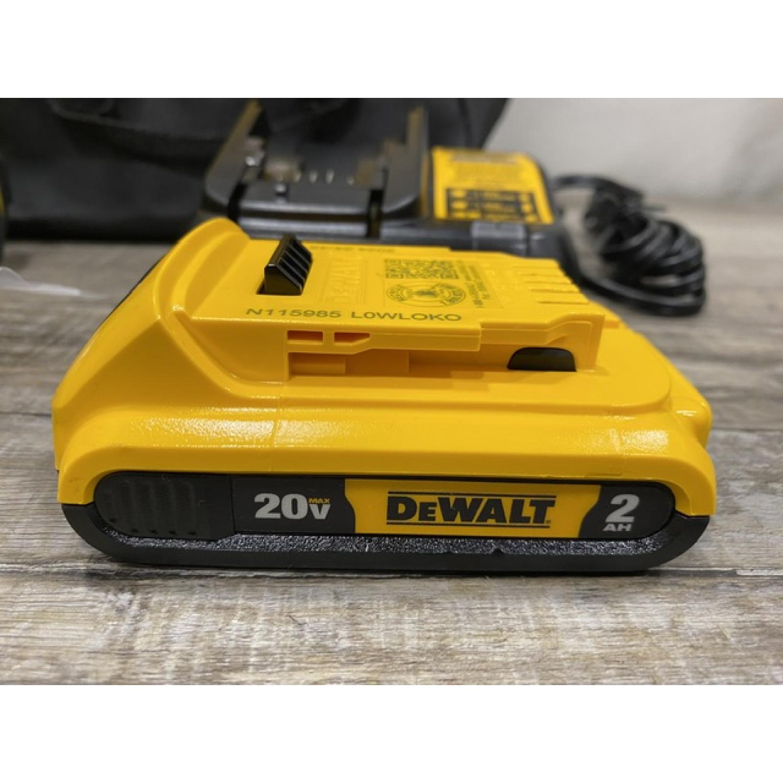 AS-IS DEWALT Atomic 20V Max Lithium-Ion Brushless Cordless Compact 1/4 in. Impact Driver Kit