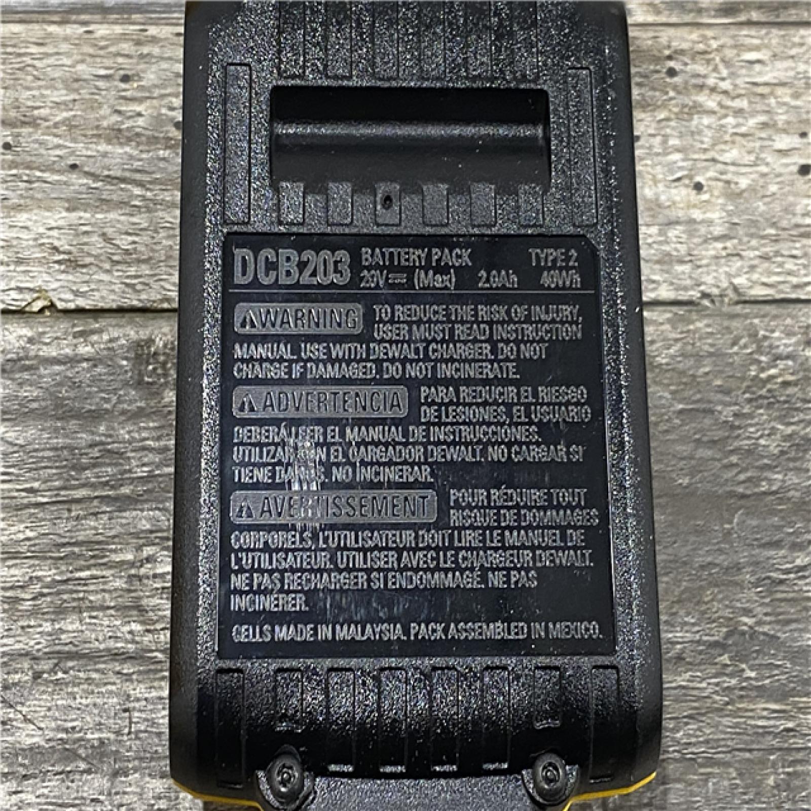 AS-IS DEWALT Atomic 20V Max Lithium-Ion Brushless Cordless Compact 1/4 in. Impact Driver Kit