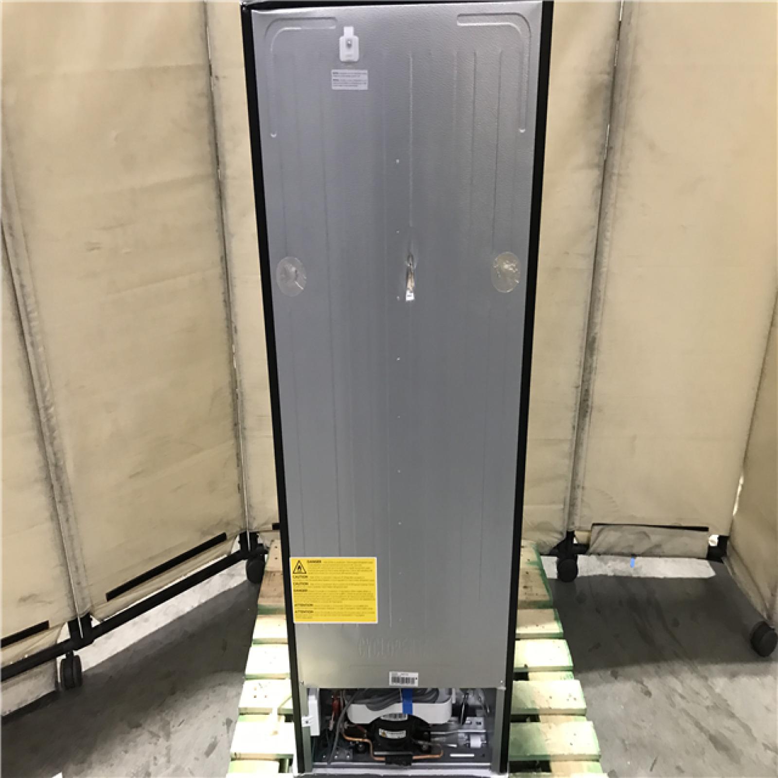 California AS-IS Vissani Refrigerator/ Freezer