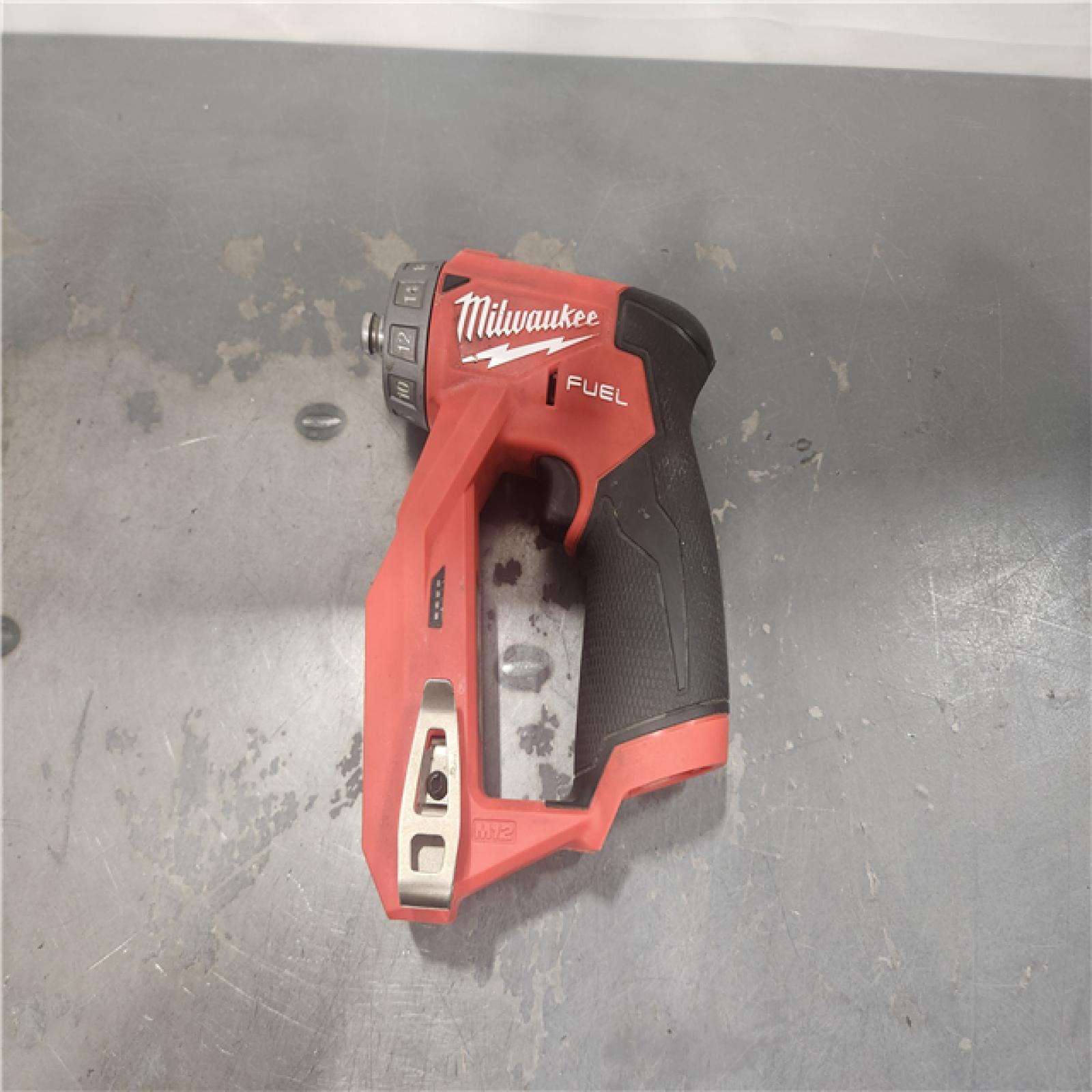 AS-IS- Milwaukee FUEL 12V Lithium-Ion Brushless Cordless 4-in-1 Installation 3/8 in. Drill Driver Kit