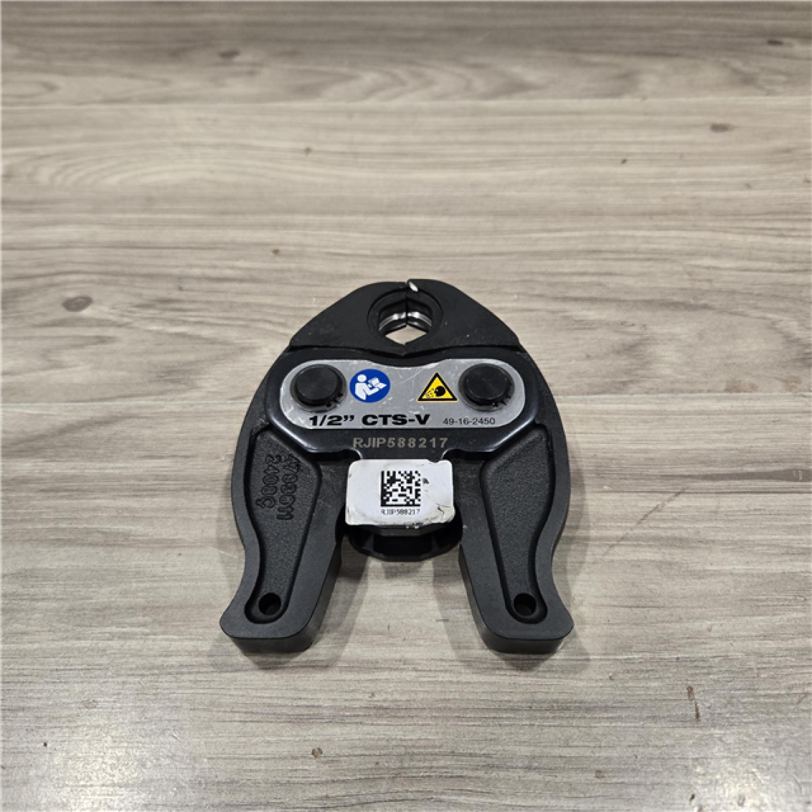 AS-IS Milwaukee M12 Force Logic 1/2 in. Press Tool Jaw