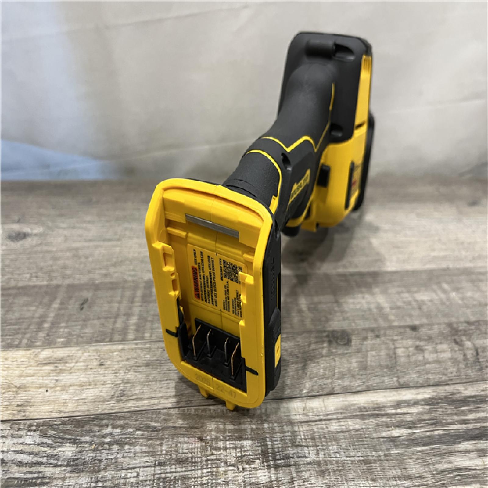 AS-IS DEWALT ATOMIC 20V MAX Cordless Brushless Compact Reciprocating Saw (Tool Only)
