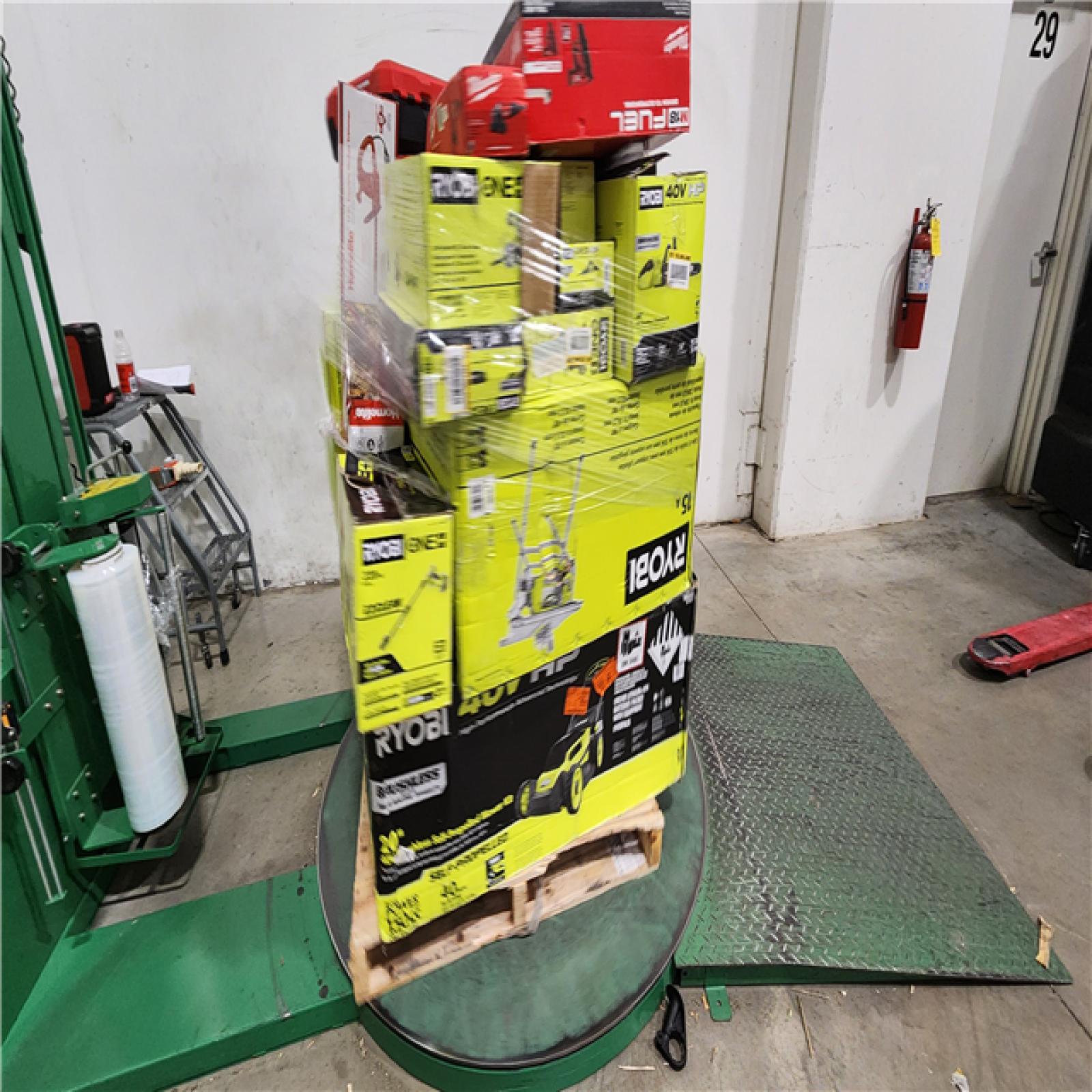 Dallas Location - As-Is Tool Pallet