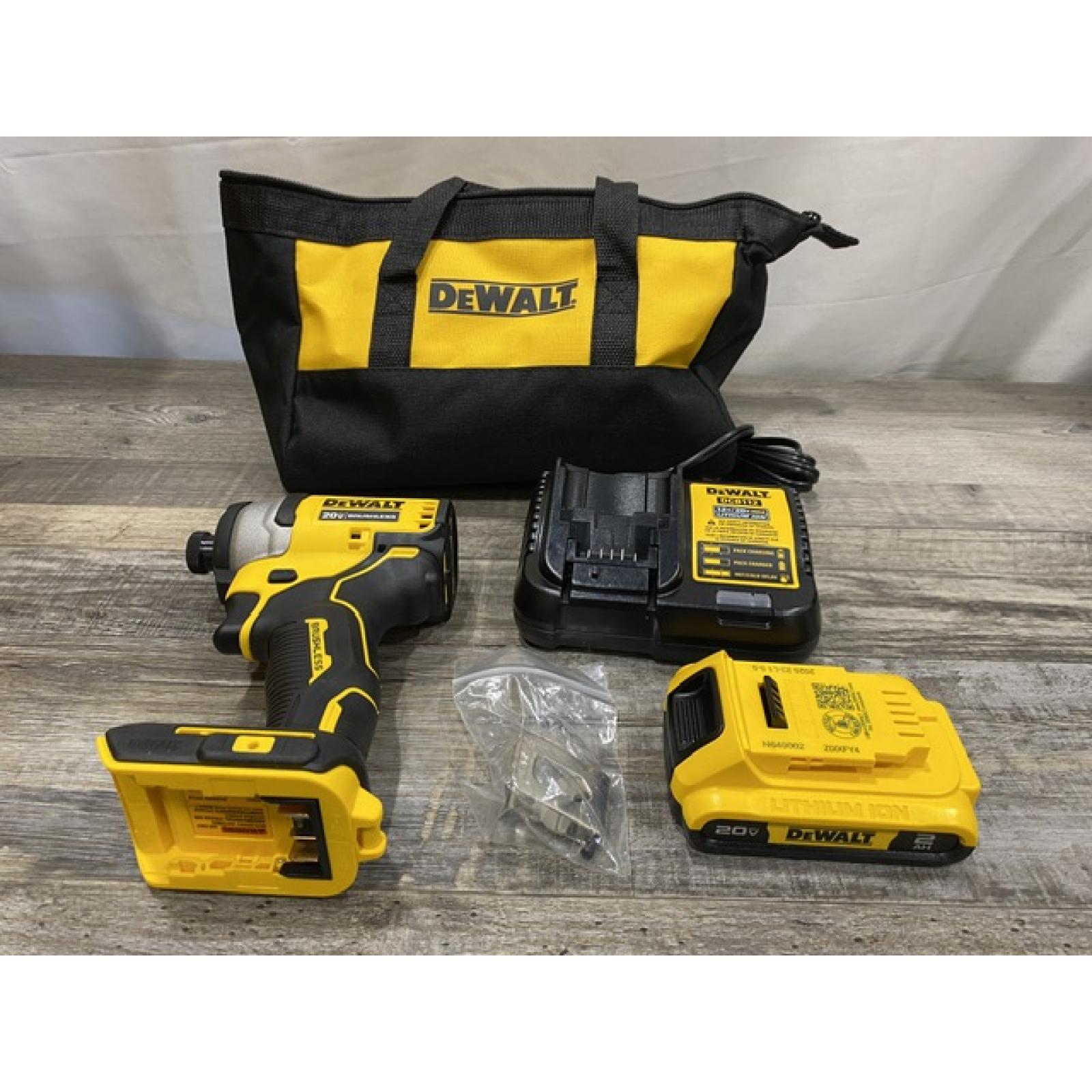 AS-IS DEWALT Atomic 20V Max Lithium-Ion Brushless Cordless Compact 1/4 in. Impact Driver Kit
