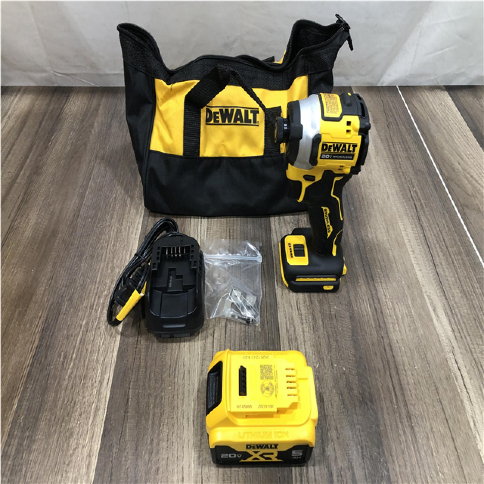 AS-IS DEWALT ATOMIC 20V MAX Lithium-Ion Cordless 1/4 in. Brushless Impact Driver Kit