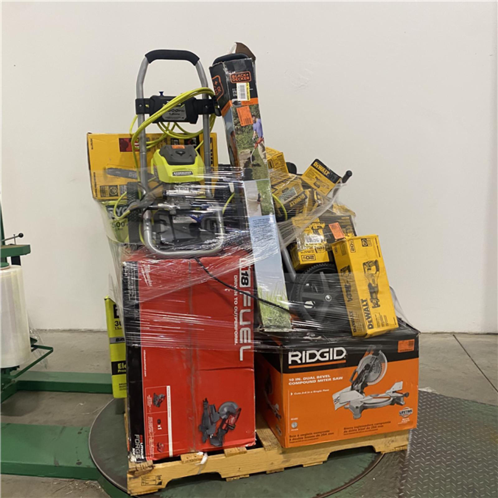 Dallas Location - As-Is Tool Pallet