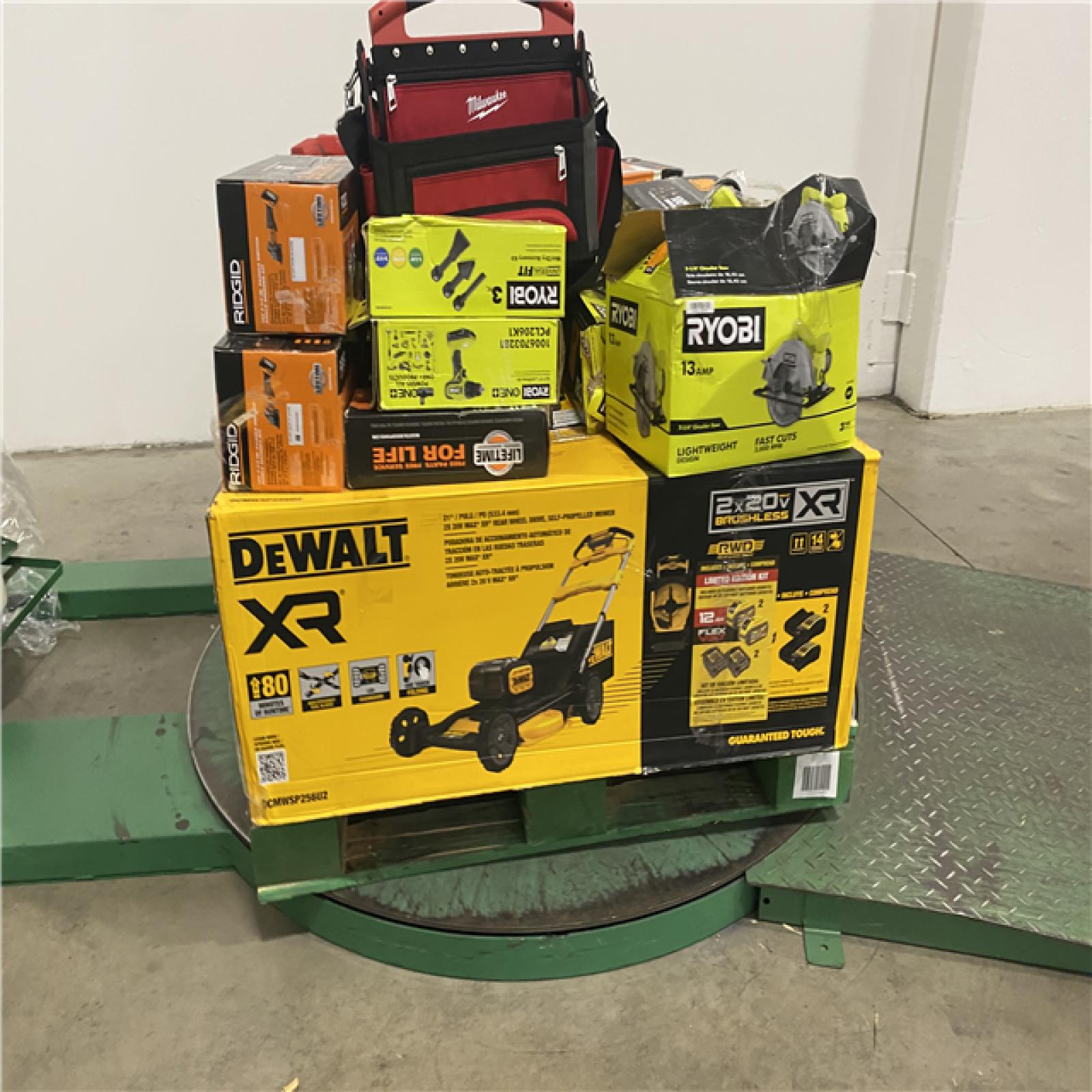 Dallas Location - As-Is Tool Pallet