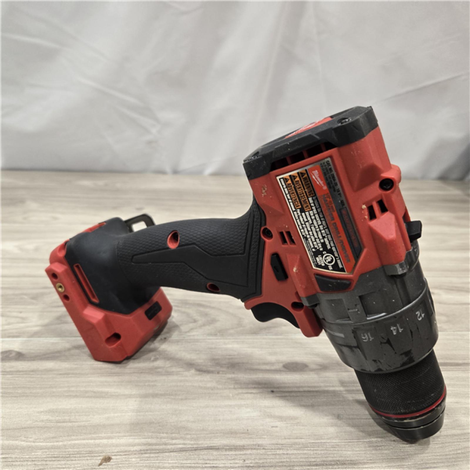 AS-IS MILWAUKEE FUEL 18V Lithium-Ion Brushless Cordless Hammer Drill and Impact Driver Combo Kit