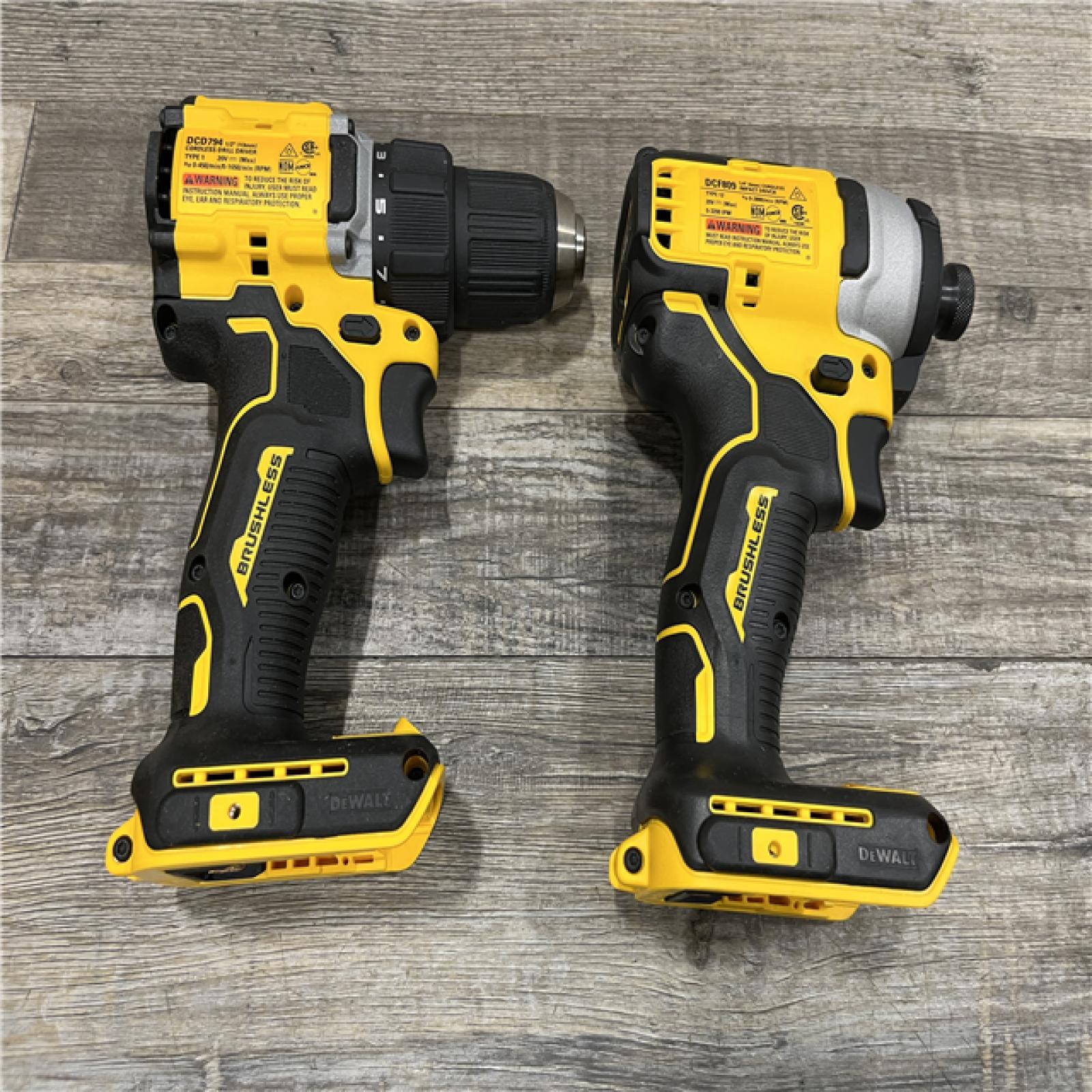AS-IS DEWALT ATOMIC 20-Volt MAX Lithium-Ion Cordless Combo Kit