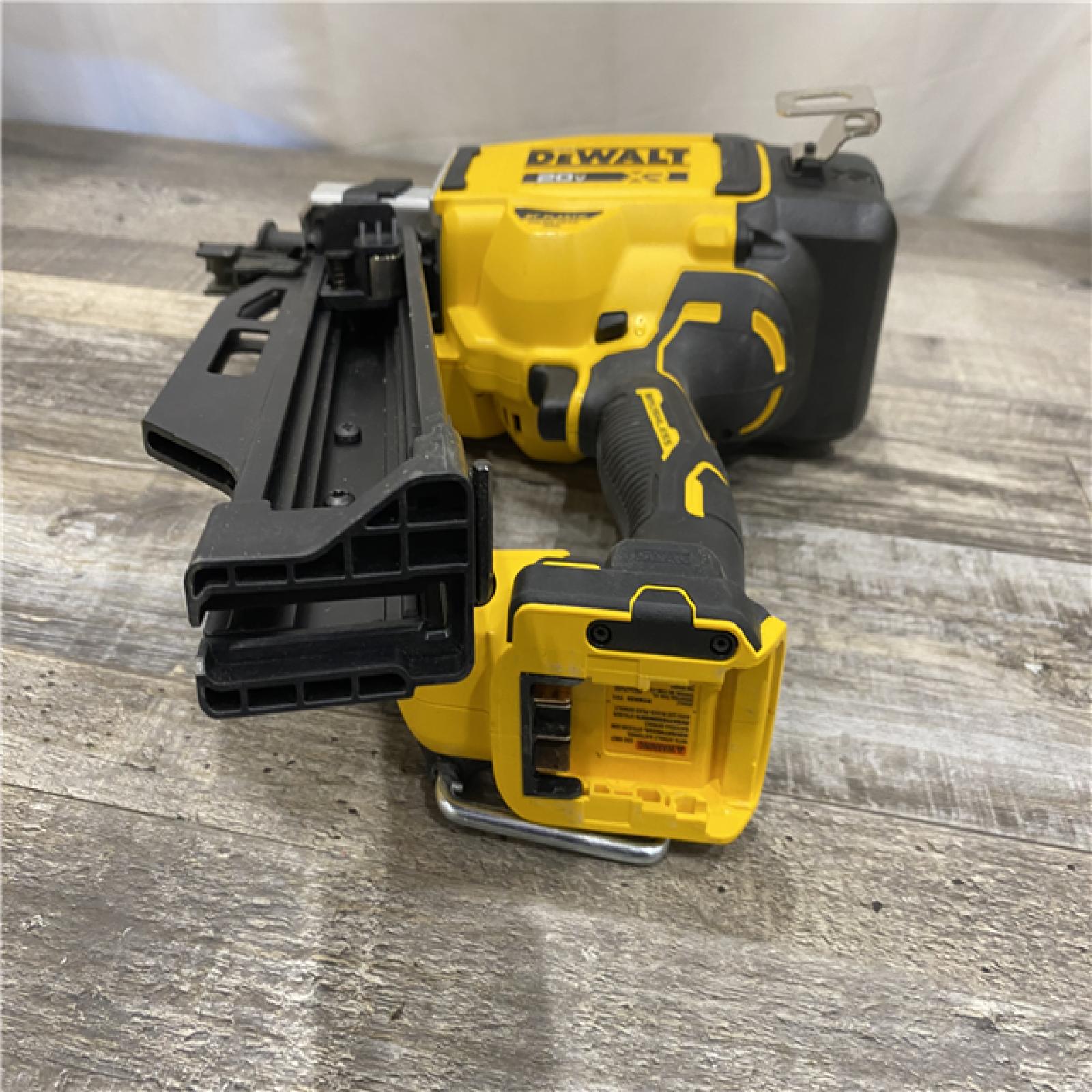 AS-IS DEWALT 20-Volt 21° Cordless Framing Nailer (Tool-Only)