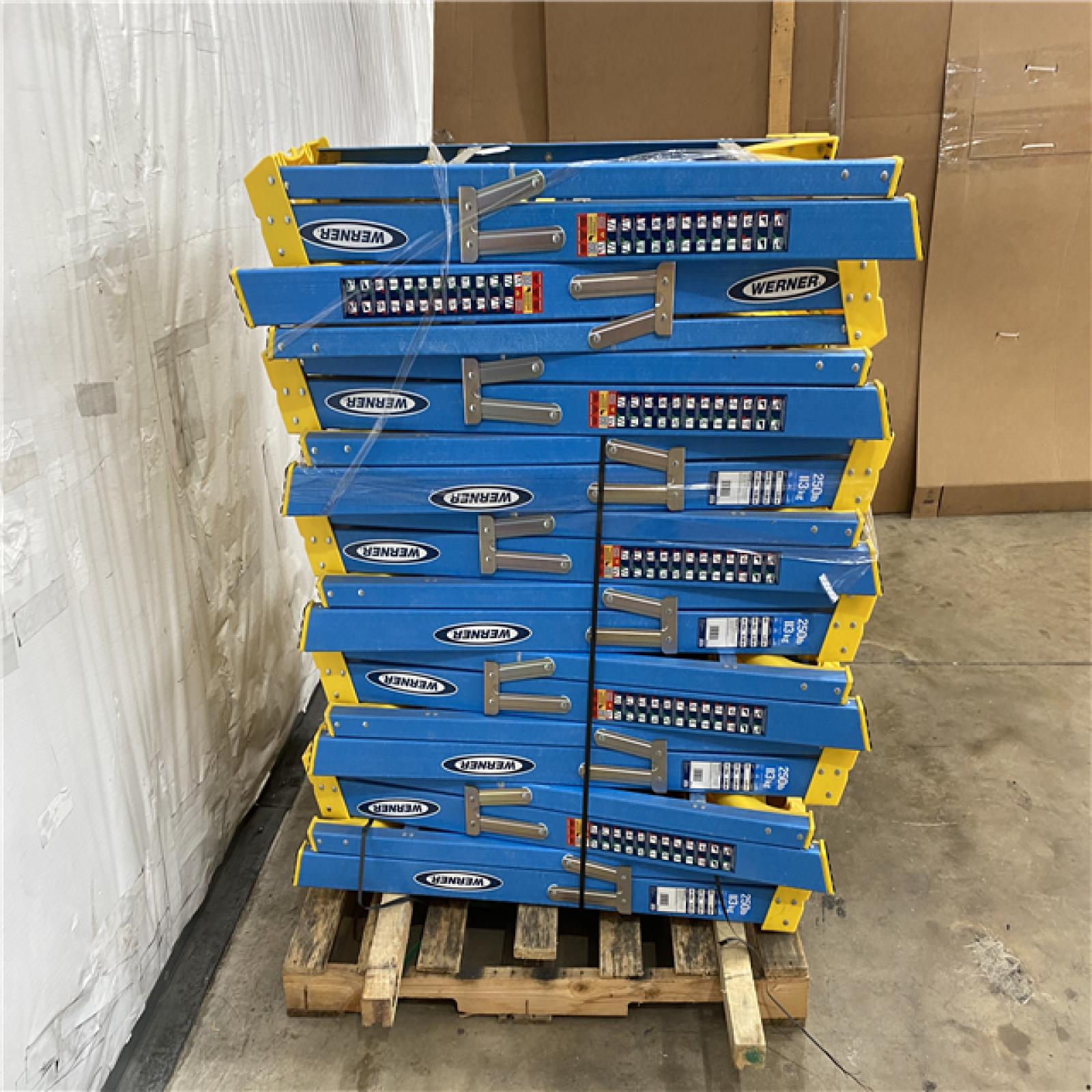 Houston Location AS IS - Ladder Pallet