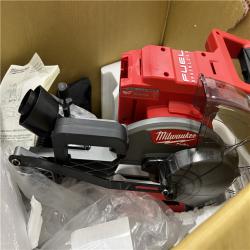 LIKE NEW Milwaukee M18 FUEL 18V Lithium-Ion Brushless Cordless 12 in. Dual Bevel Sliding Compound Miter Saw (Tool-Only)