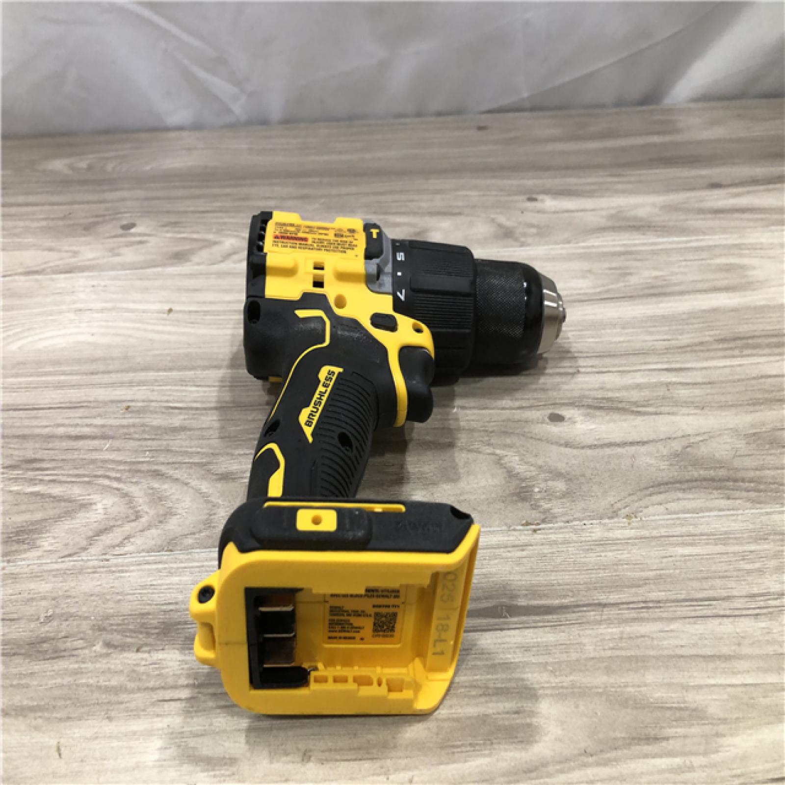 AS-IS DeWalt ATOMIC 20V Lithium-Ion Cordless 1/2 in. Hammer Drill Kit