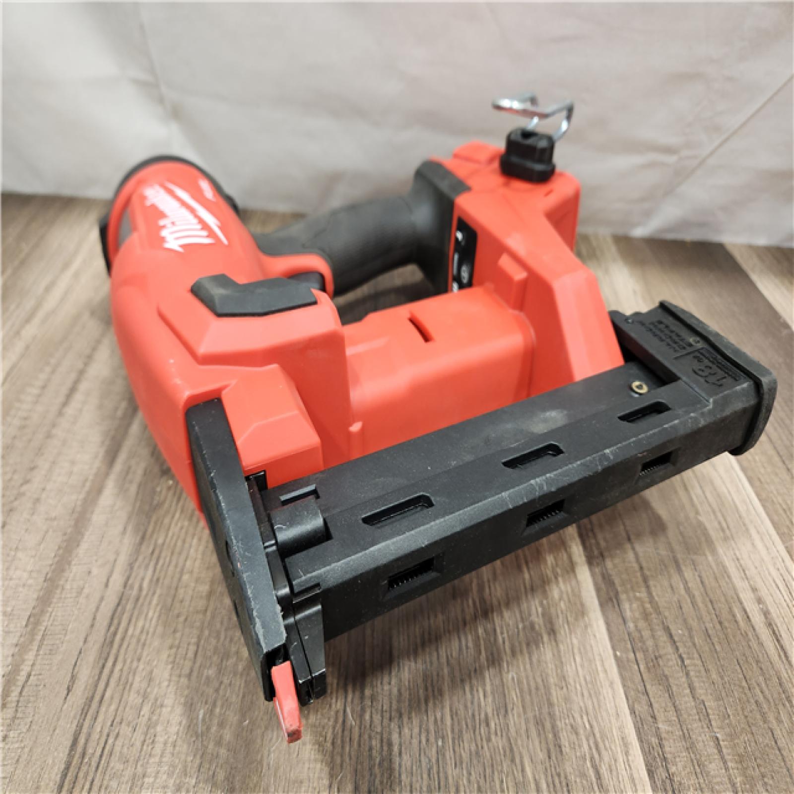 AS-IS- MILWAUKEE FUEL 18V Cordless 18-Gauge 1/4 in. Narrow Crown Stapler (Tool-Only)