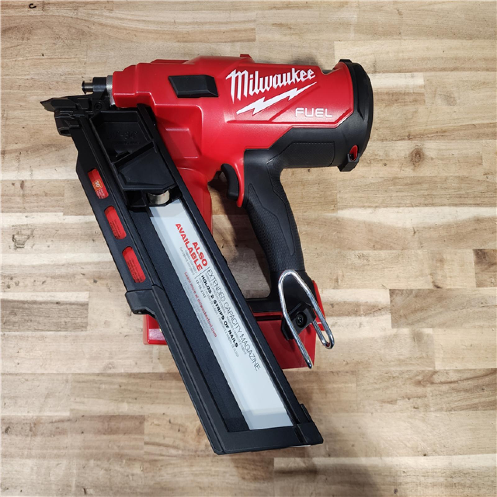 HOUSTON LOCATION - AS-IS (APPEARS LIKE NEW) Milwaukee FUEL 3-1/2 in. 18-Volt 30-Degree Lithium-Ion Brushless Cordless Framing Nailer (Tool-Only)