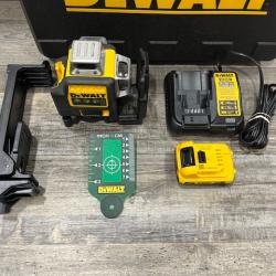 AS-IS DEWALT 12V MAX Lithium-Ion 100 ft. Green Self-Leveling 3-Beam 360 Degree Laser Level Kit