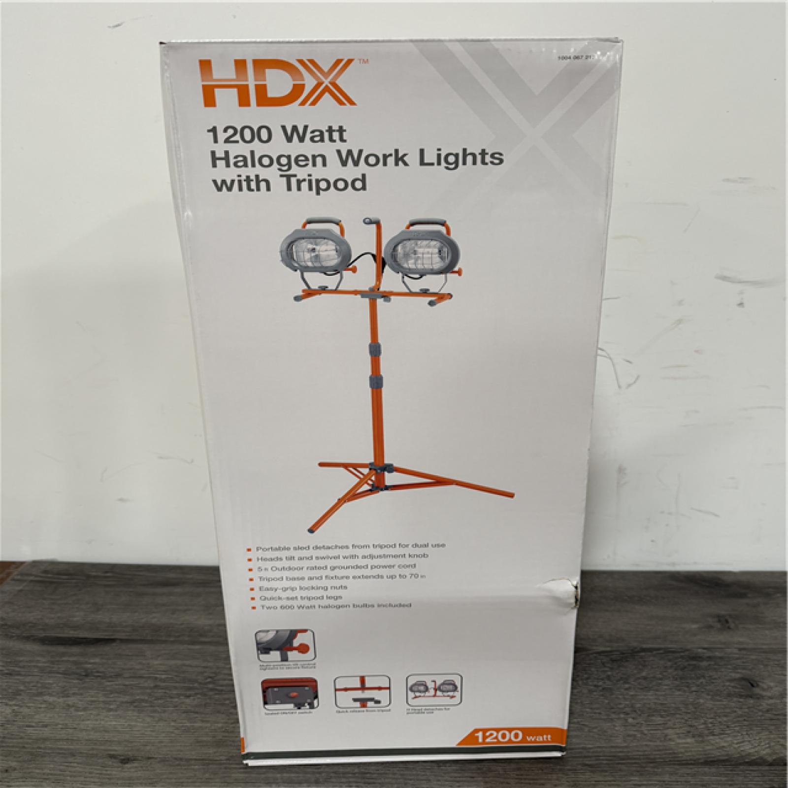 California NEW HDX 1200 Watt Halogen Work Lights with Tripod