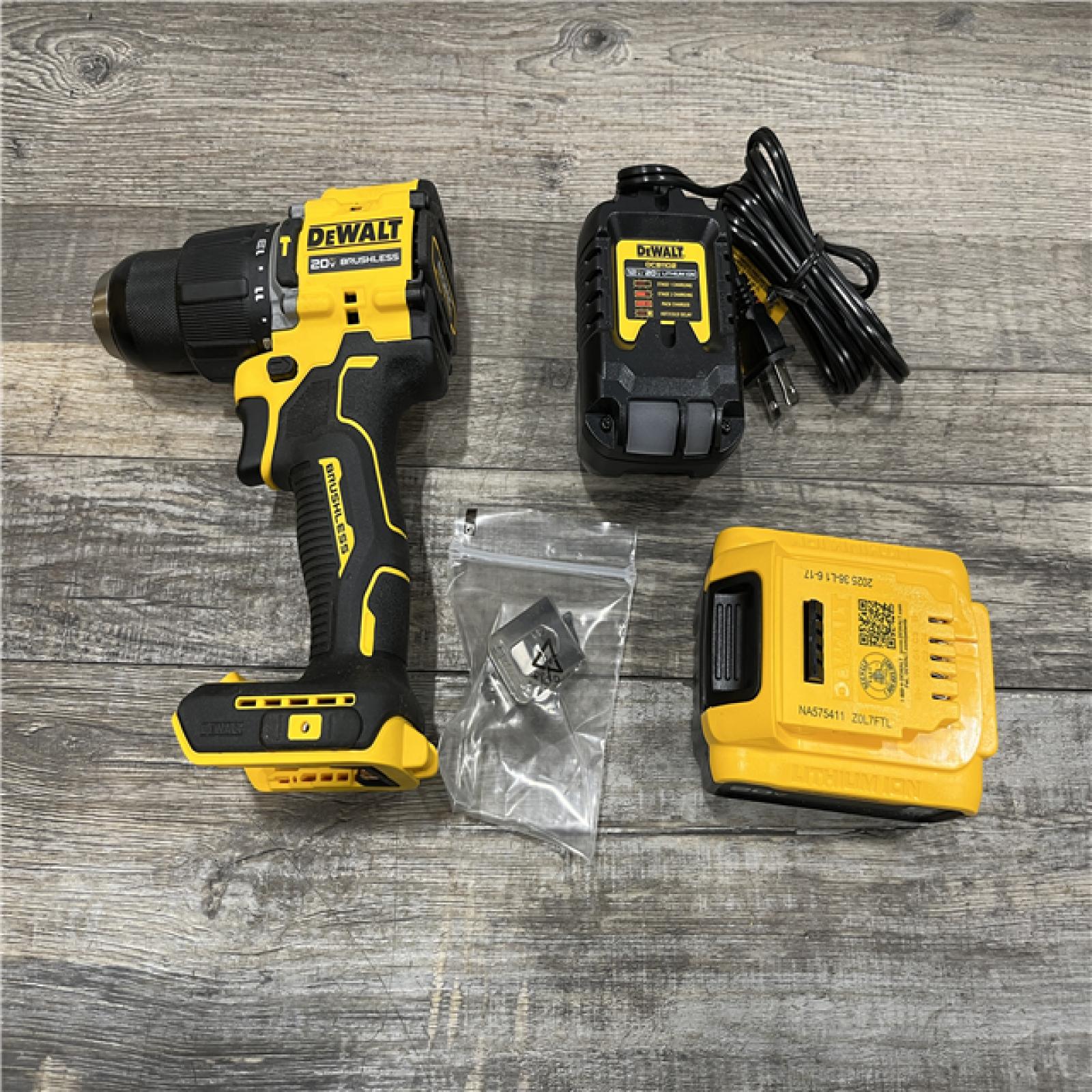 AS-IS DEWALT ATOMIC 20V Lithium-Ion Cordless 1/2 in. Hammer Drill Kit